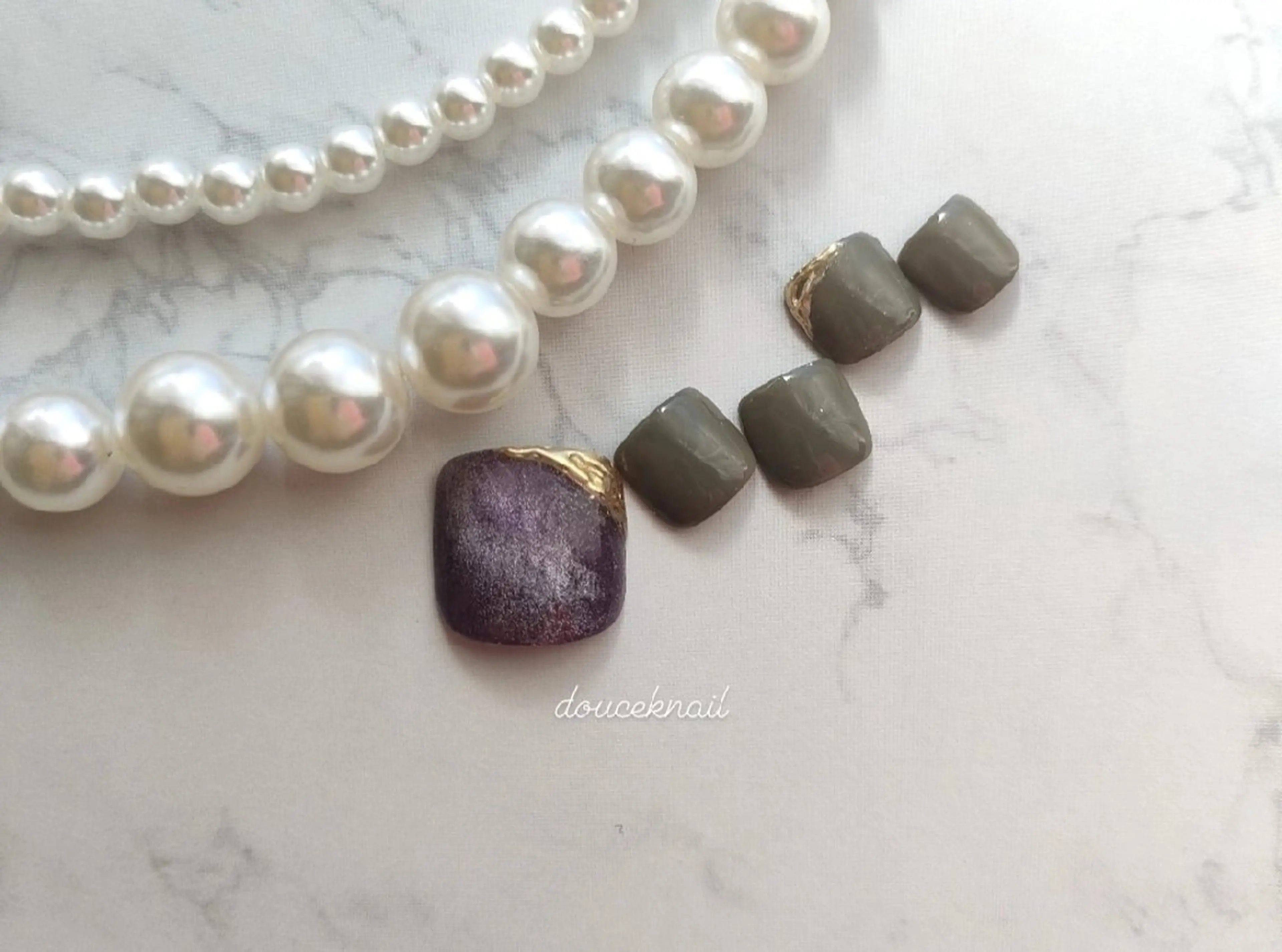 ネイル マグネットネイル 本厚木南口 徒歩3分のネイルデザイン