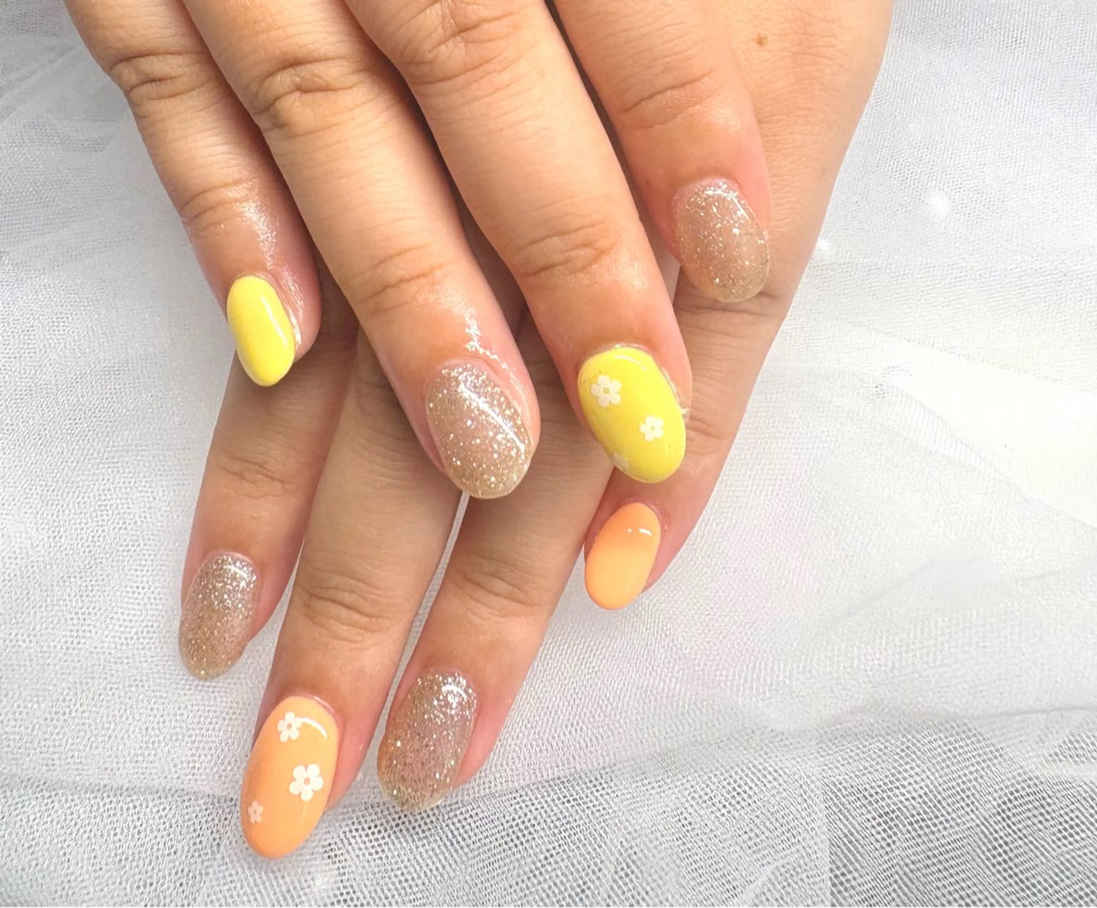 ネイル パステルネイル 春ネイル ハンドネイル tanaka miyuのネイルデザイン