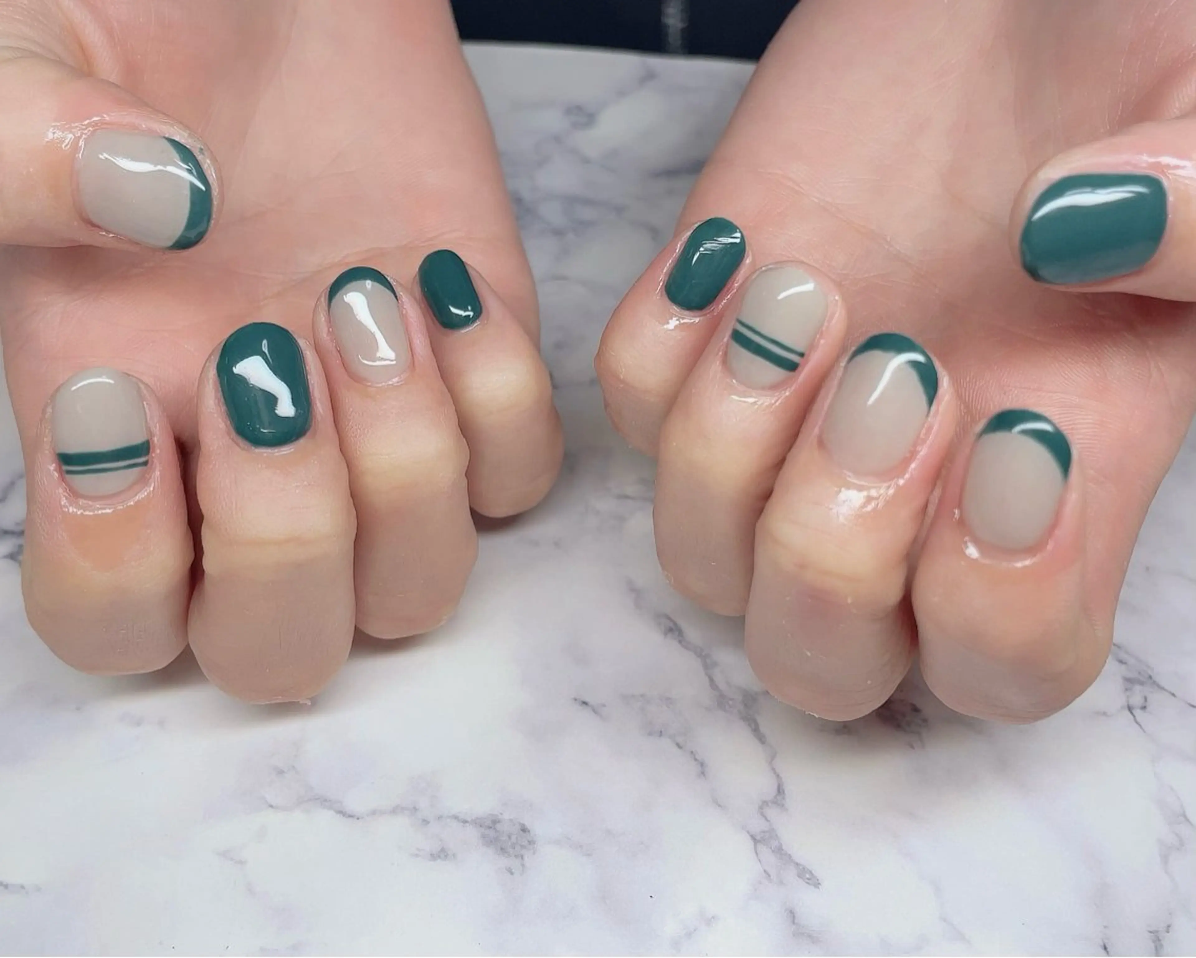 ネイル フレンチネイル グリーン ハンドネイル Nail_by N1のネイルデザイン