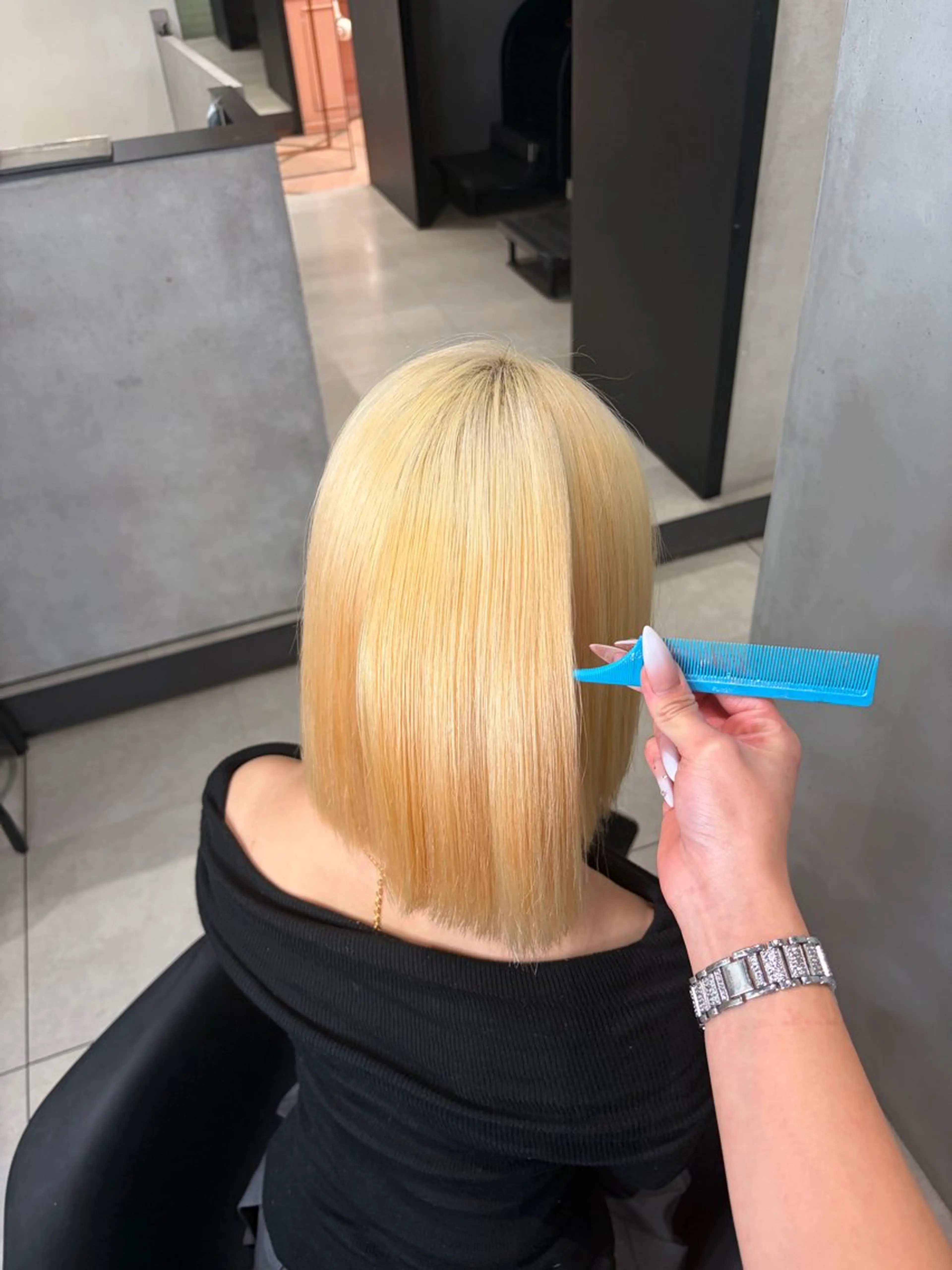 カラー ヘアカラー Off-White 大阪所属・offwhite Nano🪩🧡のヘアスタイル