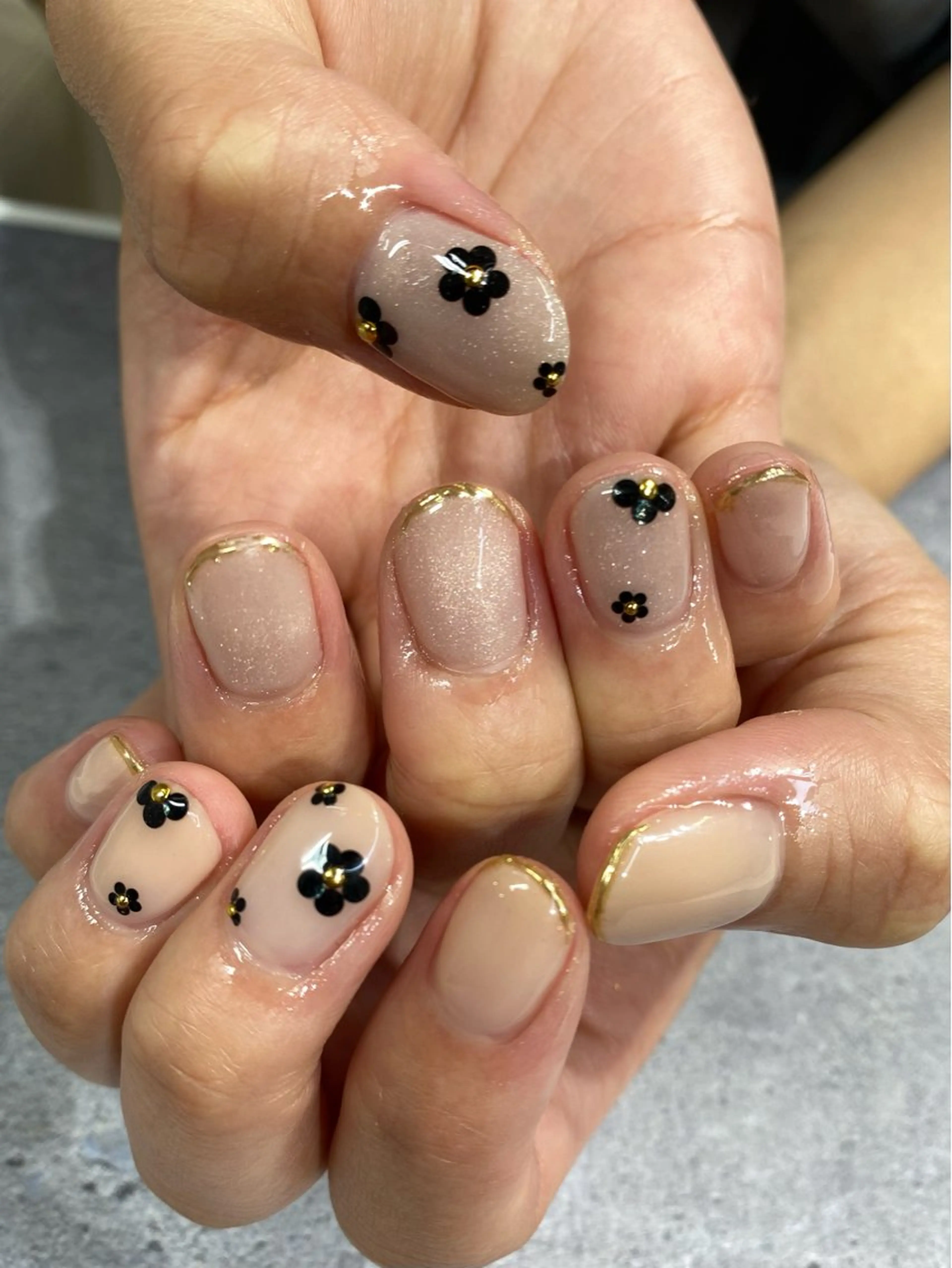 ネイル 杉山 星菜のネイルデザイン