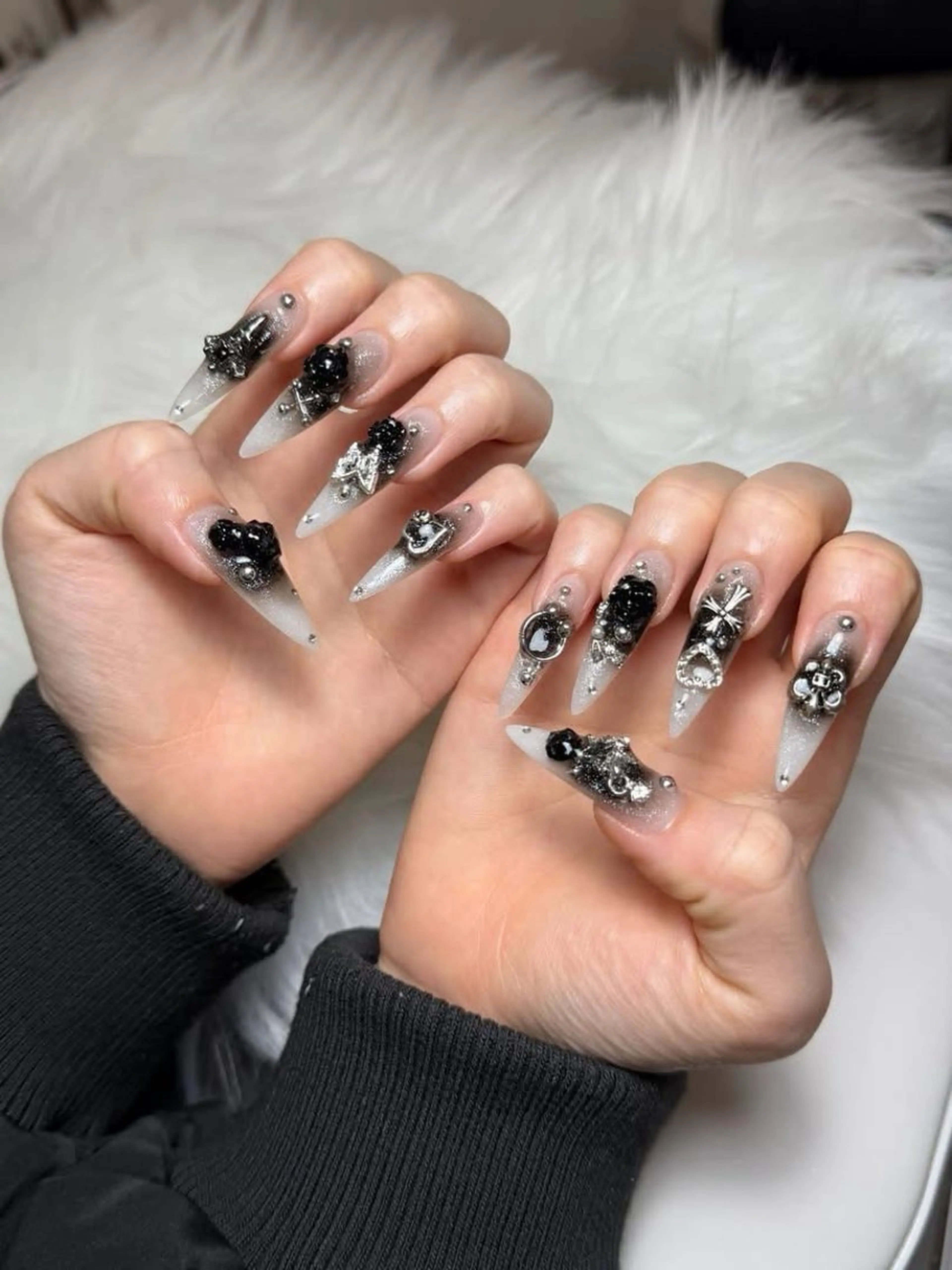 ネイル チークネイル フットネイル フレンチネイル グラデーション 韓国ネイル YUKI NAILのネイルデザイン