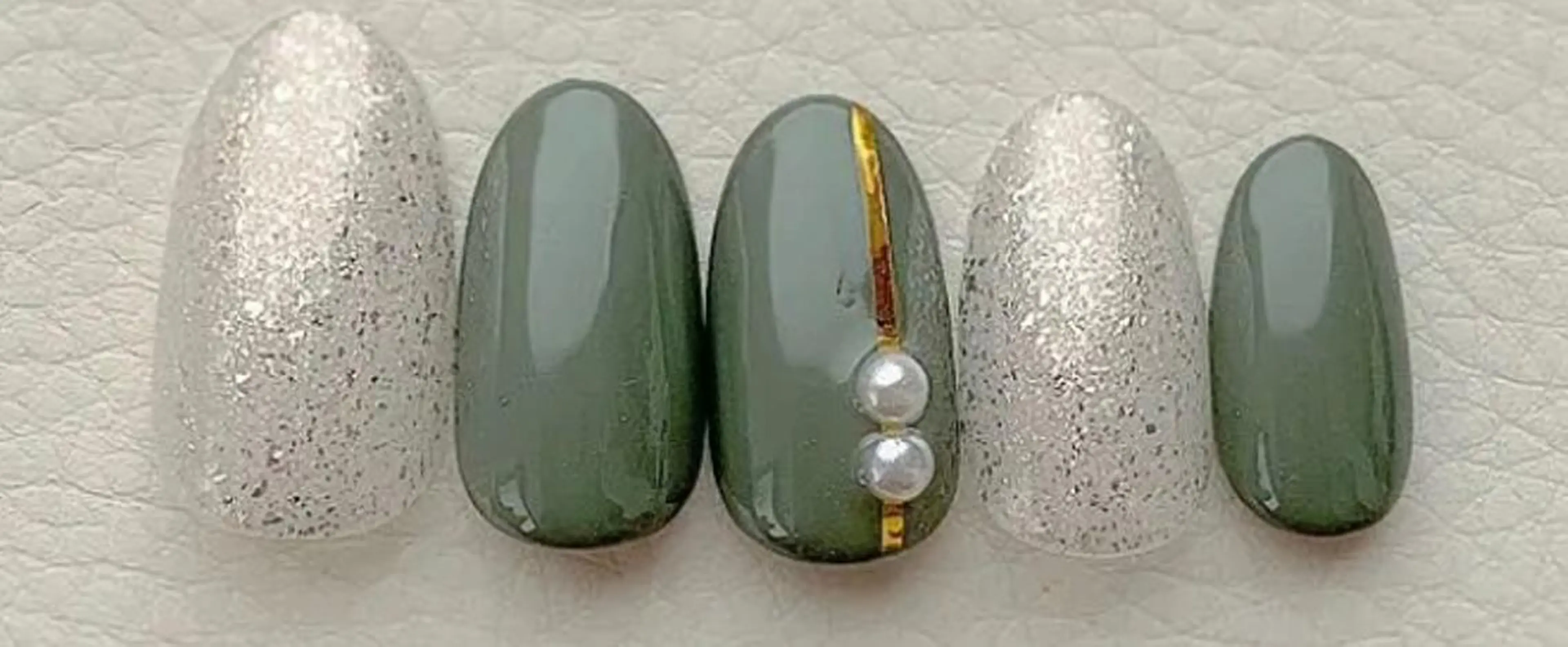 ネイル ハンドネイル ゲン レイカのネイルデザイン