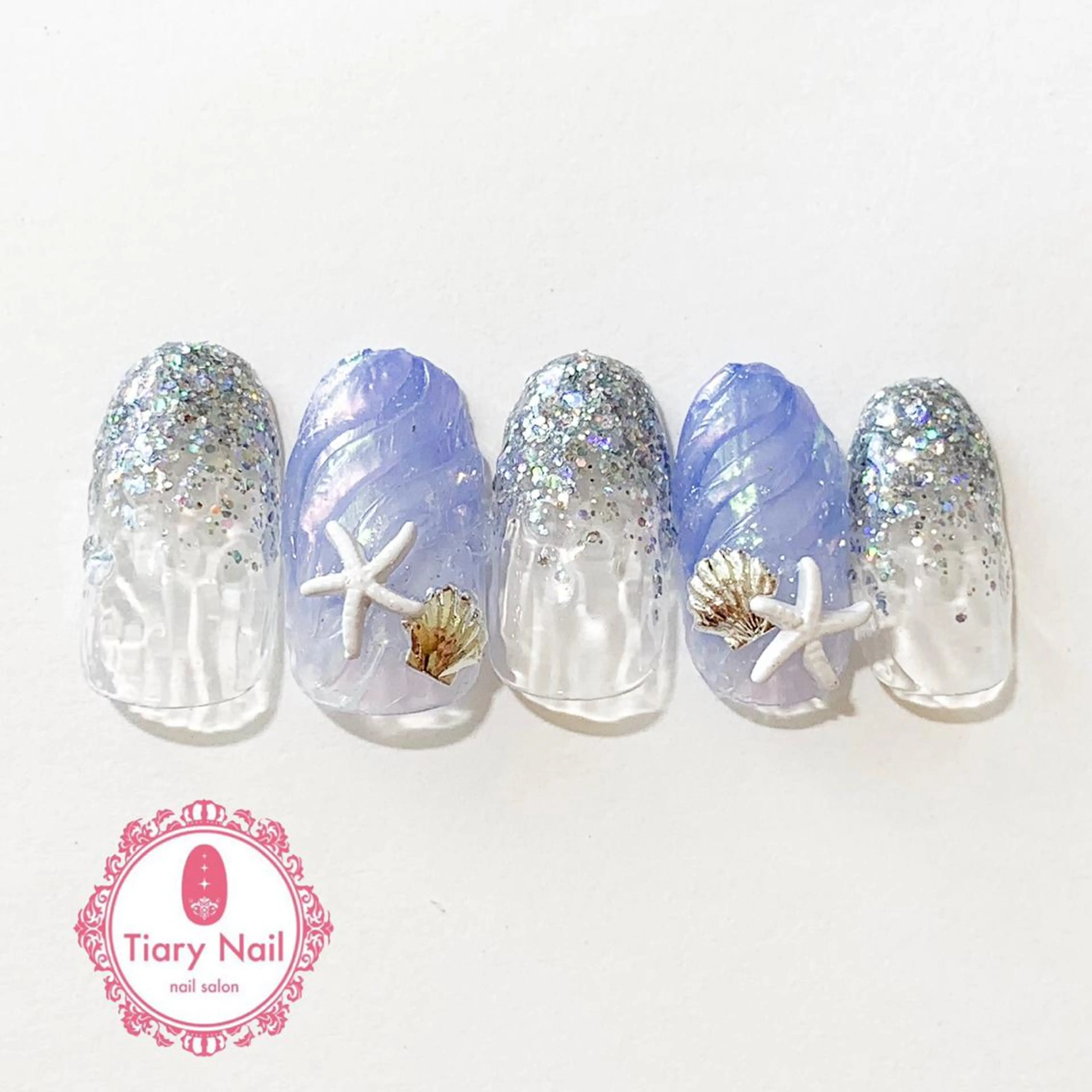 ネイル tiarynail K K🐼のネイルデザイン