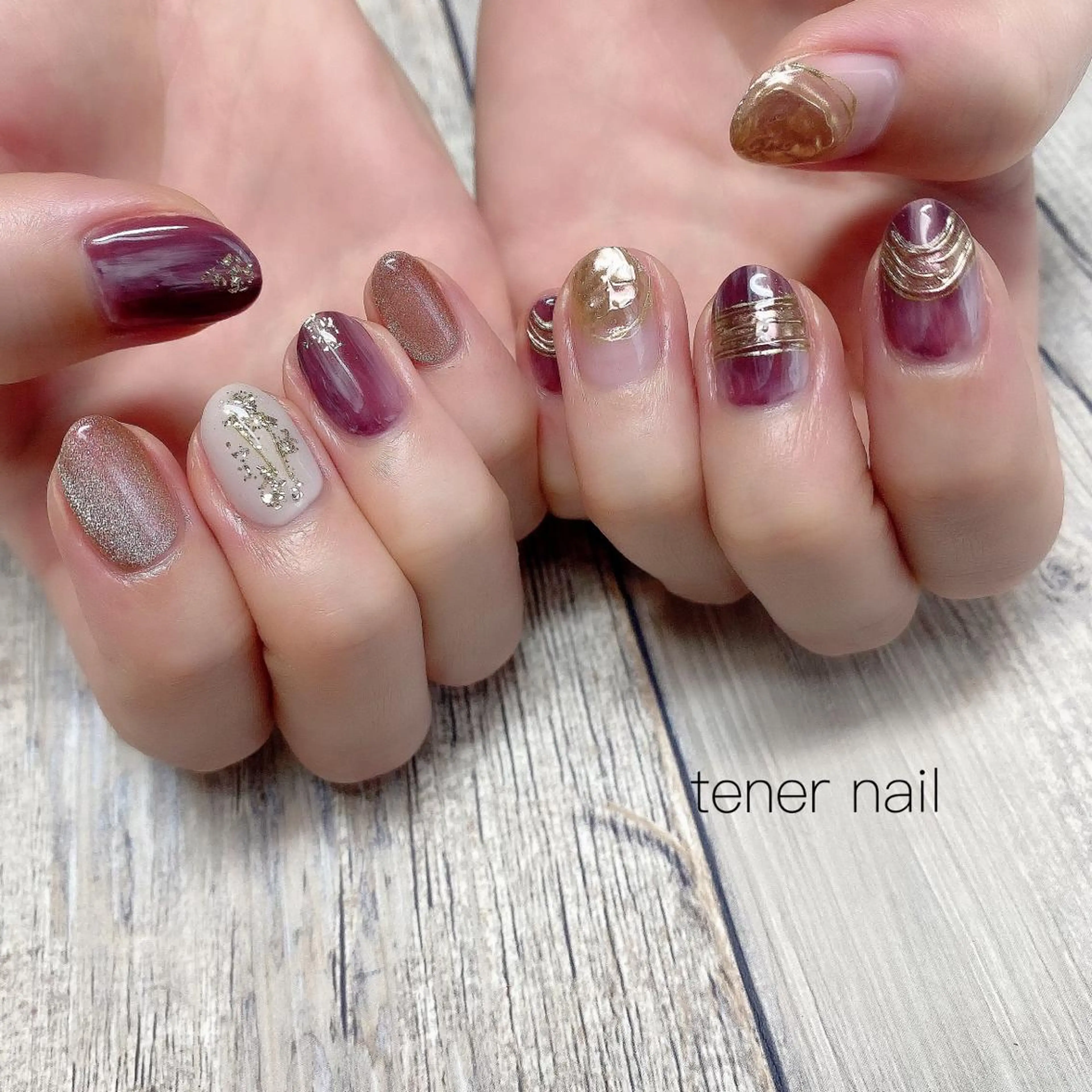 ネイル ニュアンスネイル パープル テネルネイル tener nailのネイルデザイン