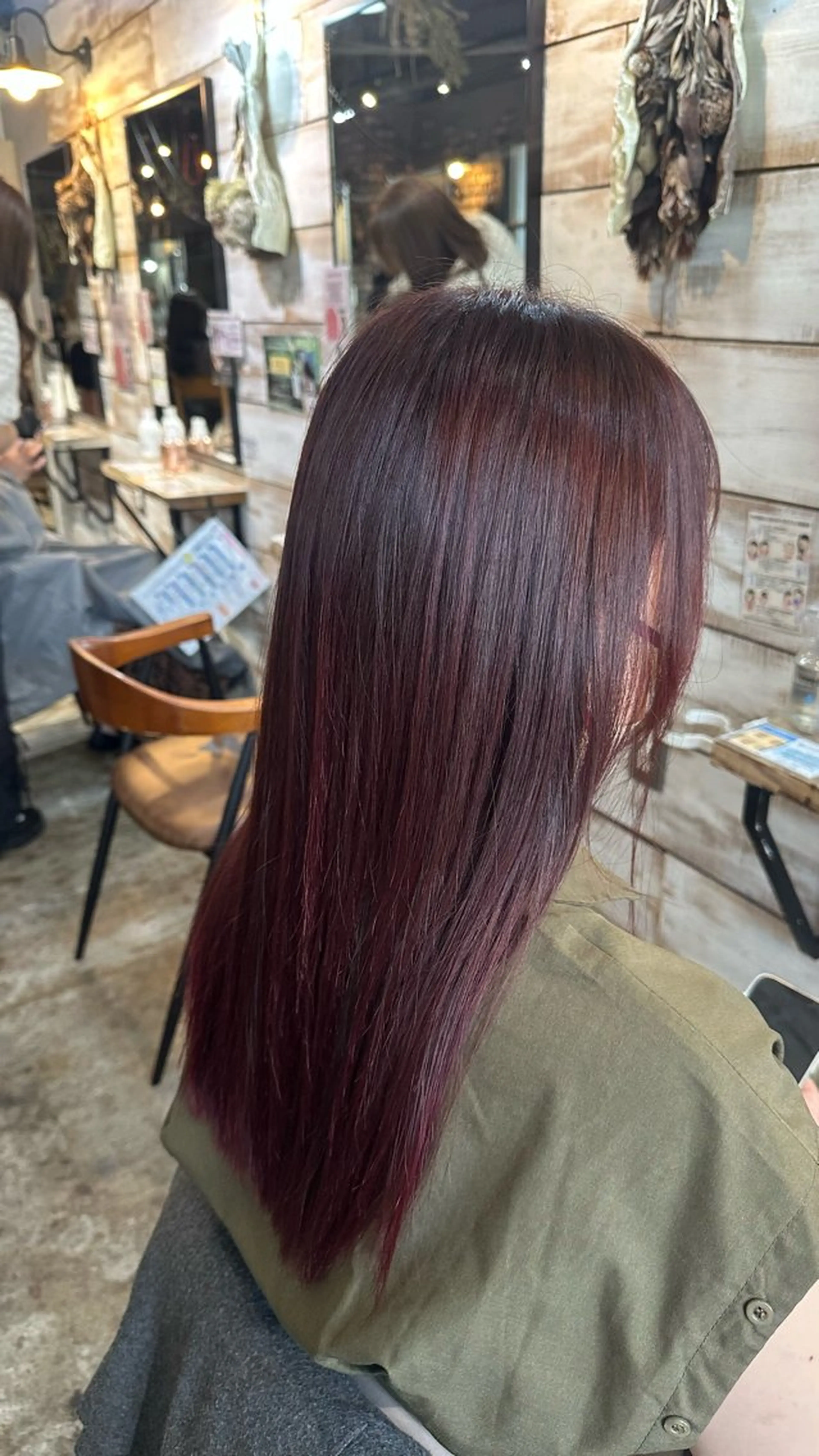 カラー ヘアカラー 手嶋 理仁のヘアスタイル