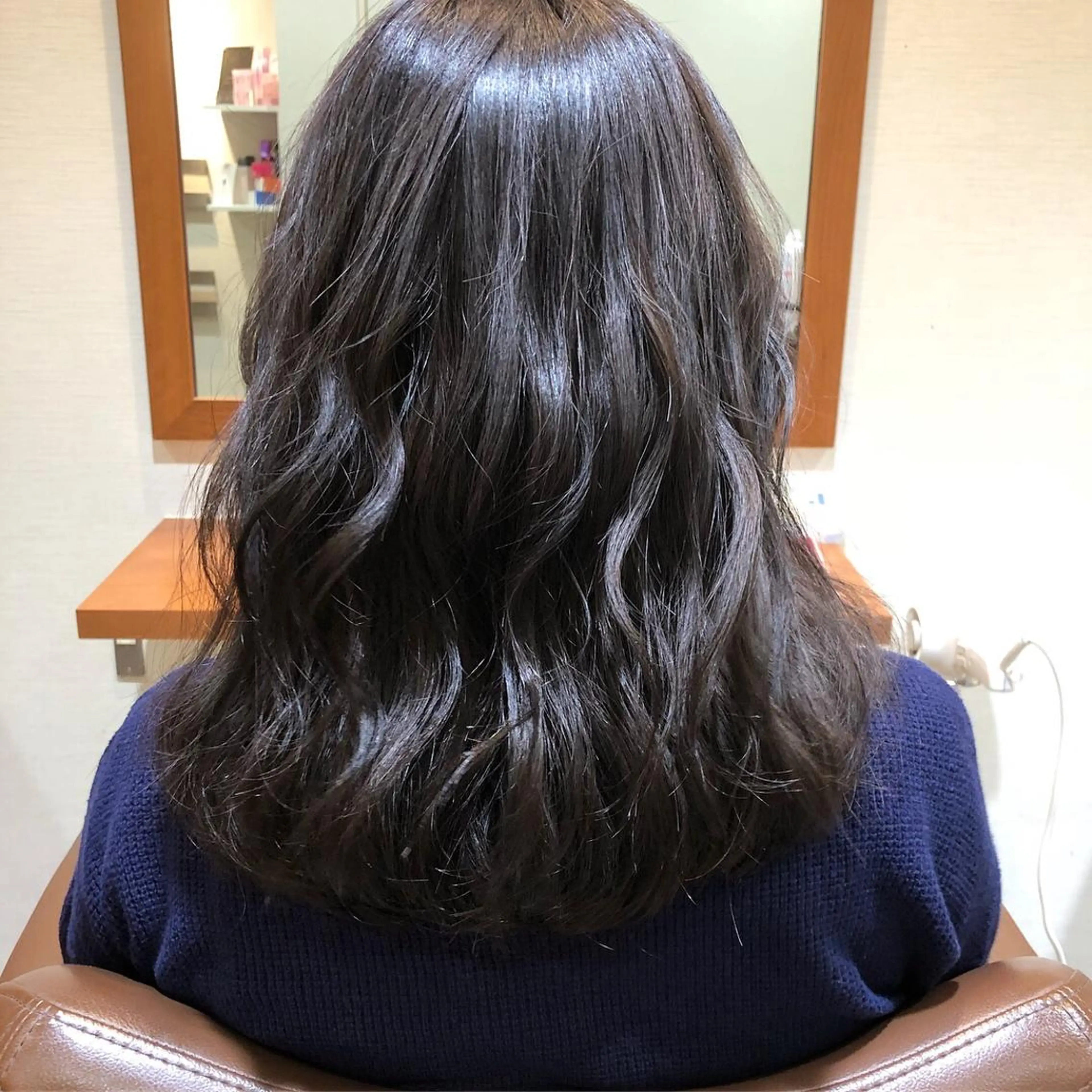 ミディアム カラー アッシュ ダークシルバー シルバー シルバーアッシュ 萩原 凌✄﻿のヘアスタイル