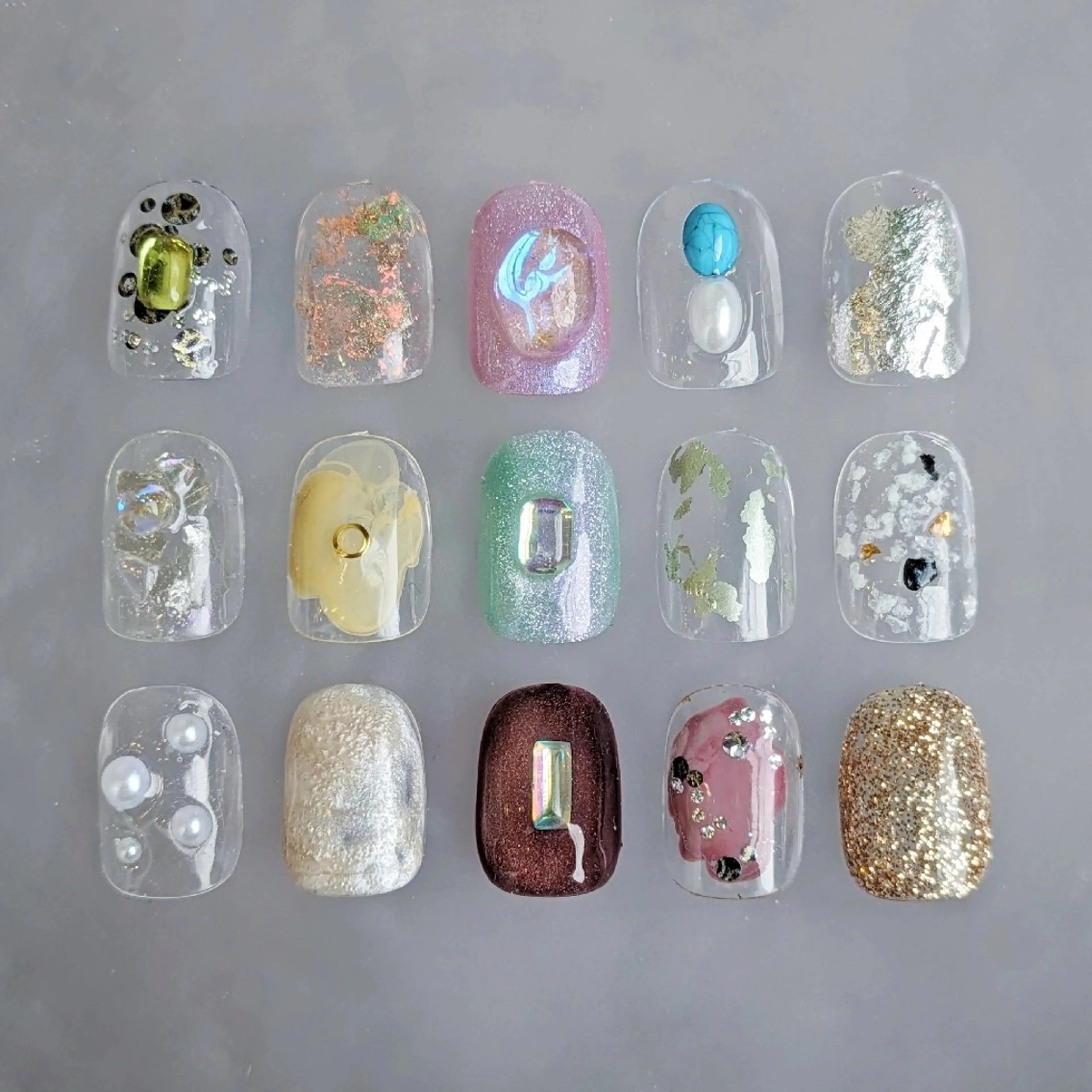 ネイル ハンドネイル フットネイル jolie ISIHARAのネイルデザイン