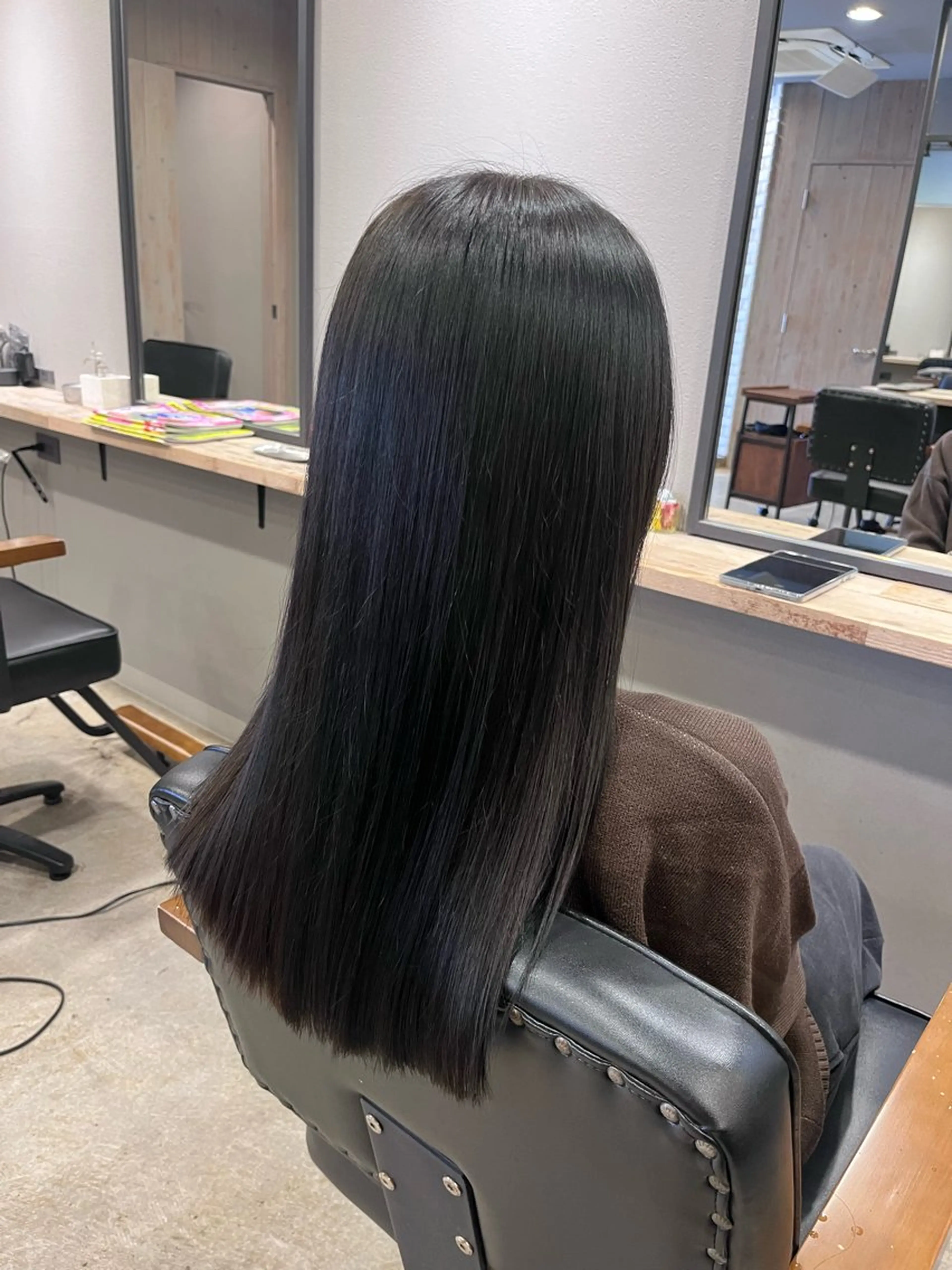 ロング カット ヘアカラー ひかる 🌀のヘアスタイル