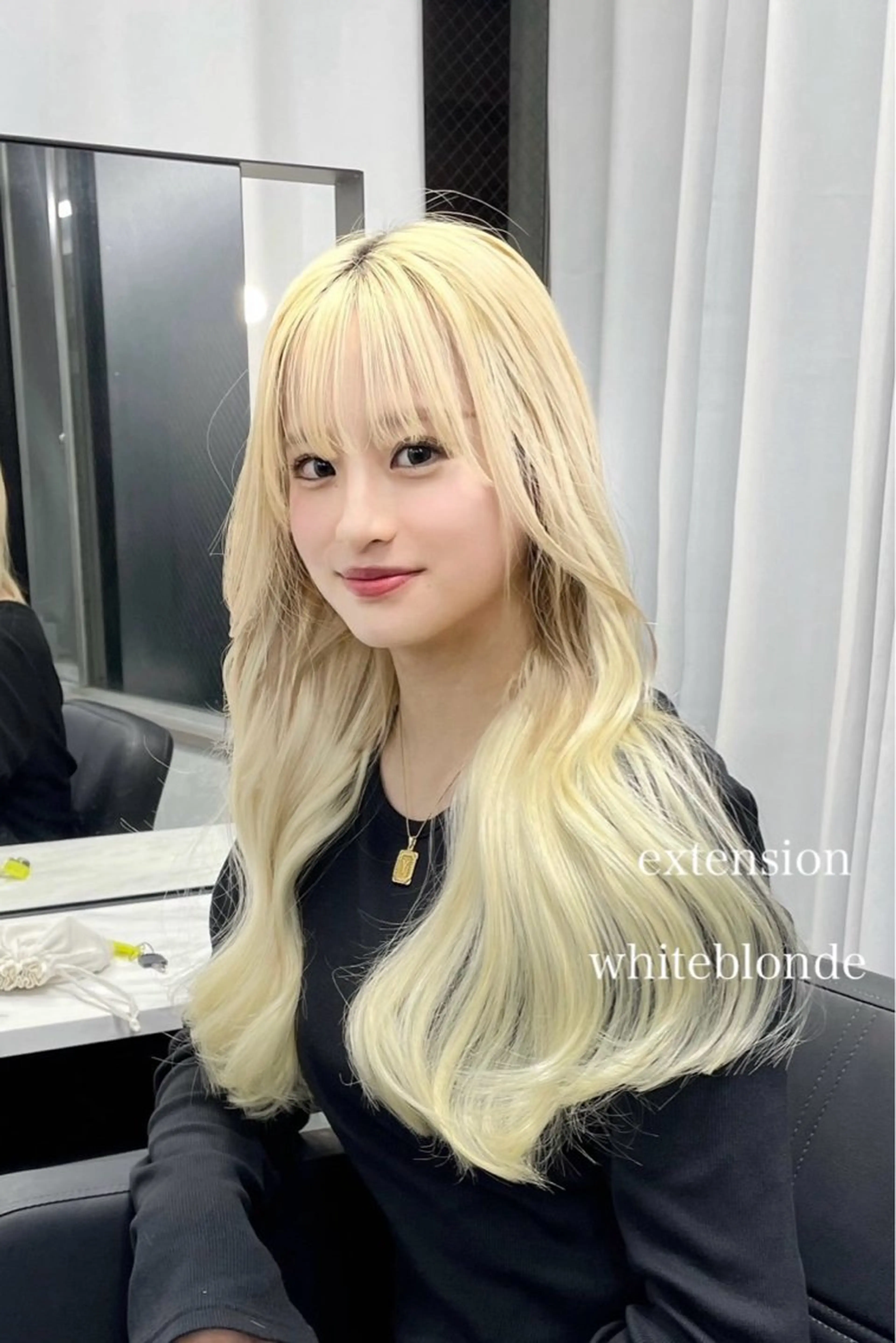 ロング カラー エクステ エクステ🩵ブリーチ 韓国ヘア🩵KAEのヘアスタイル