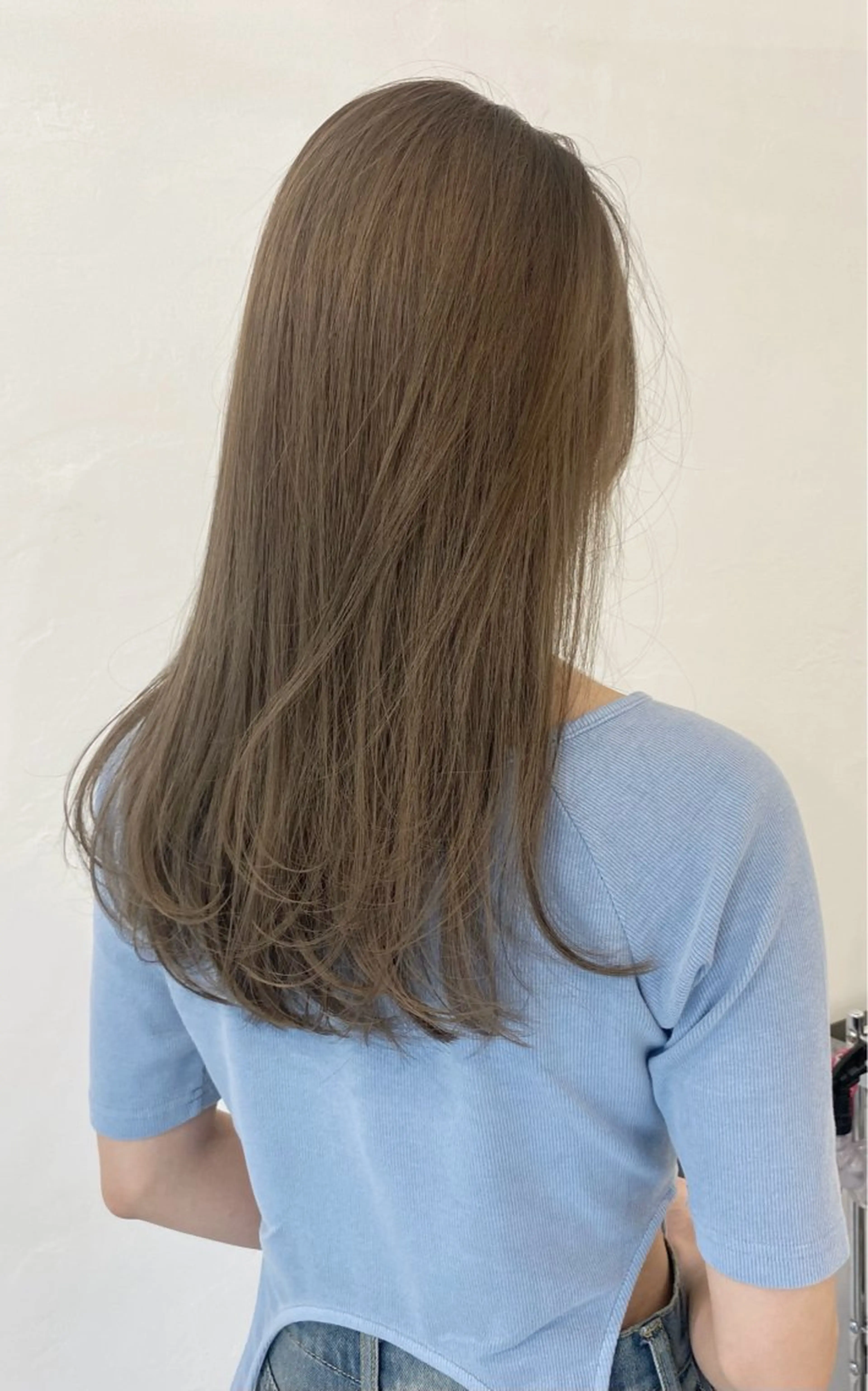 セミロング situ所属・透明感カラー／メンズ 特化kazumaのヘアスタイル