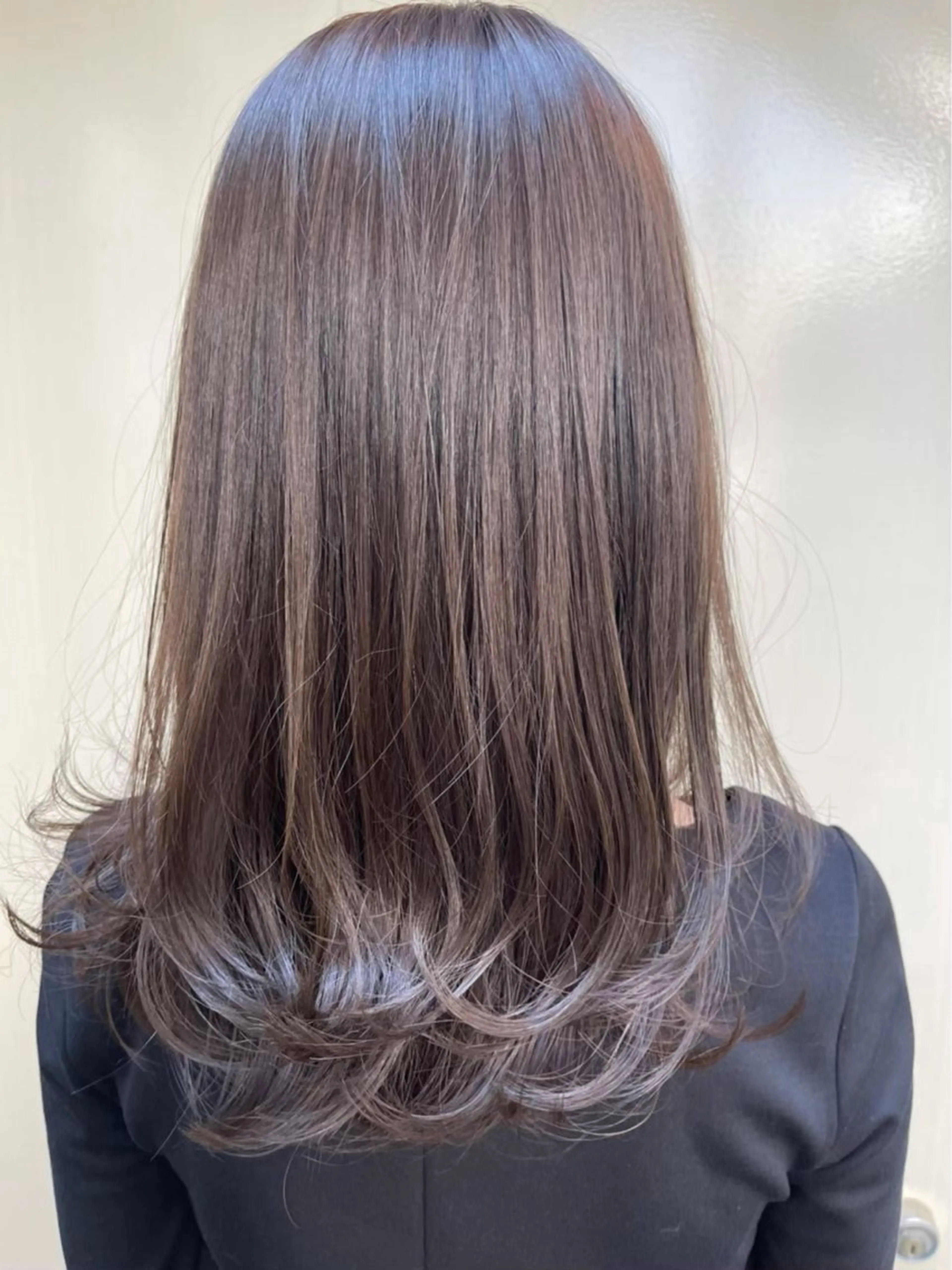 ロング 鈴木 和佳のヘアスタイル