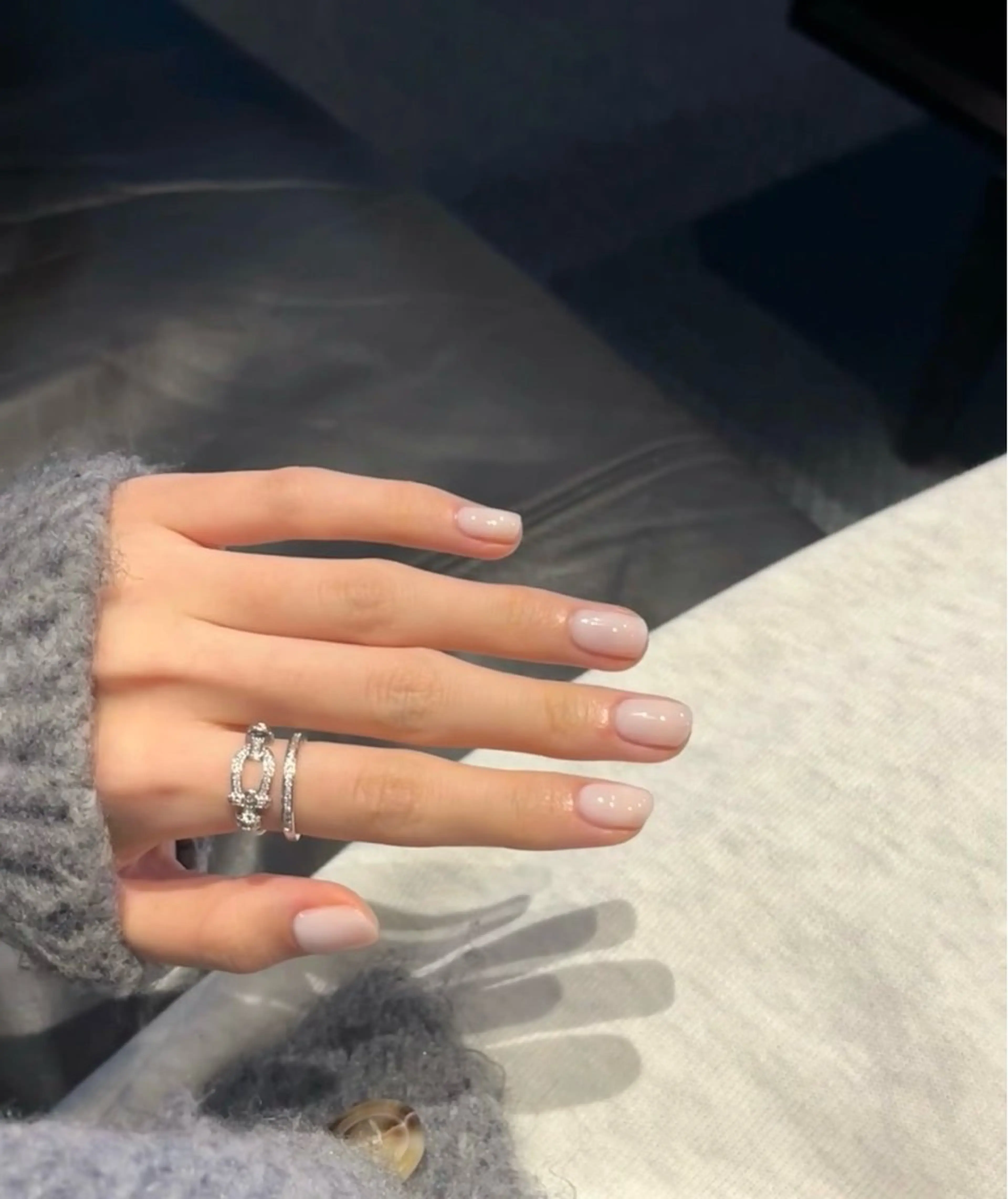 ネイル アートネイル オーロラネイル チークネイル フレンチネイル ガラスフレンチ ハンドネイル 🎀YooLi Nail salonのネイルデザイン