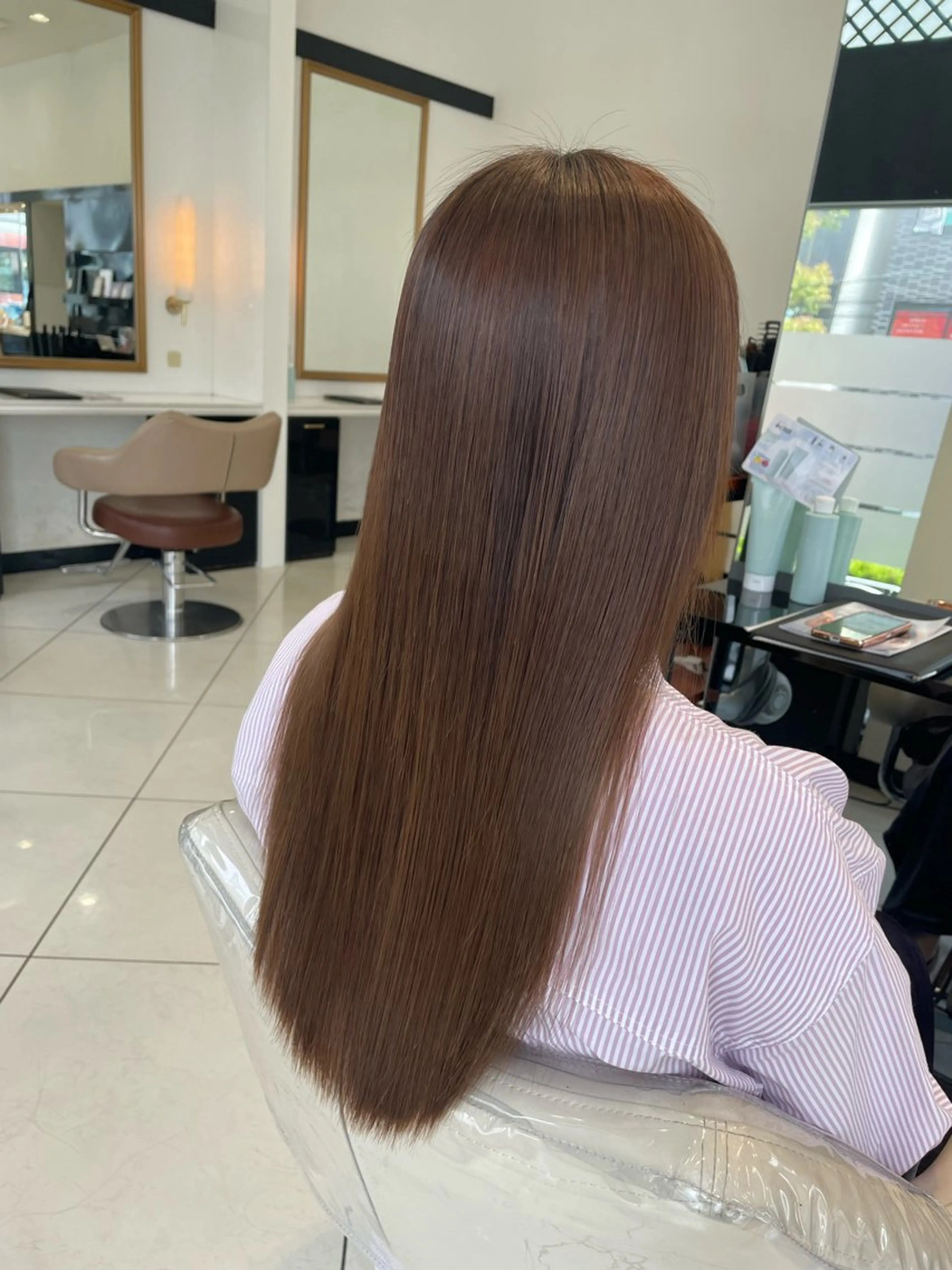 ロング 縮毛矯正 岡田 蓮美のヘアスタイル
