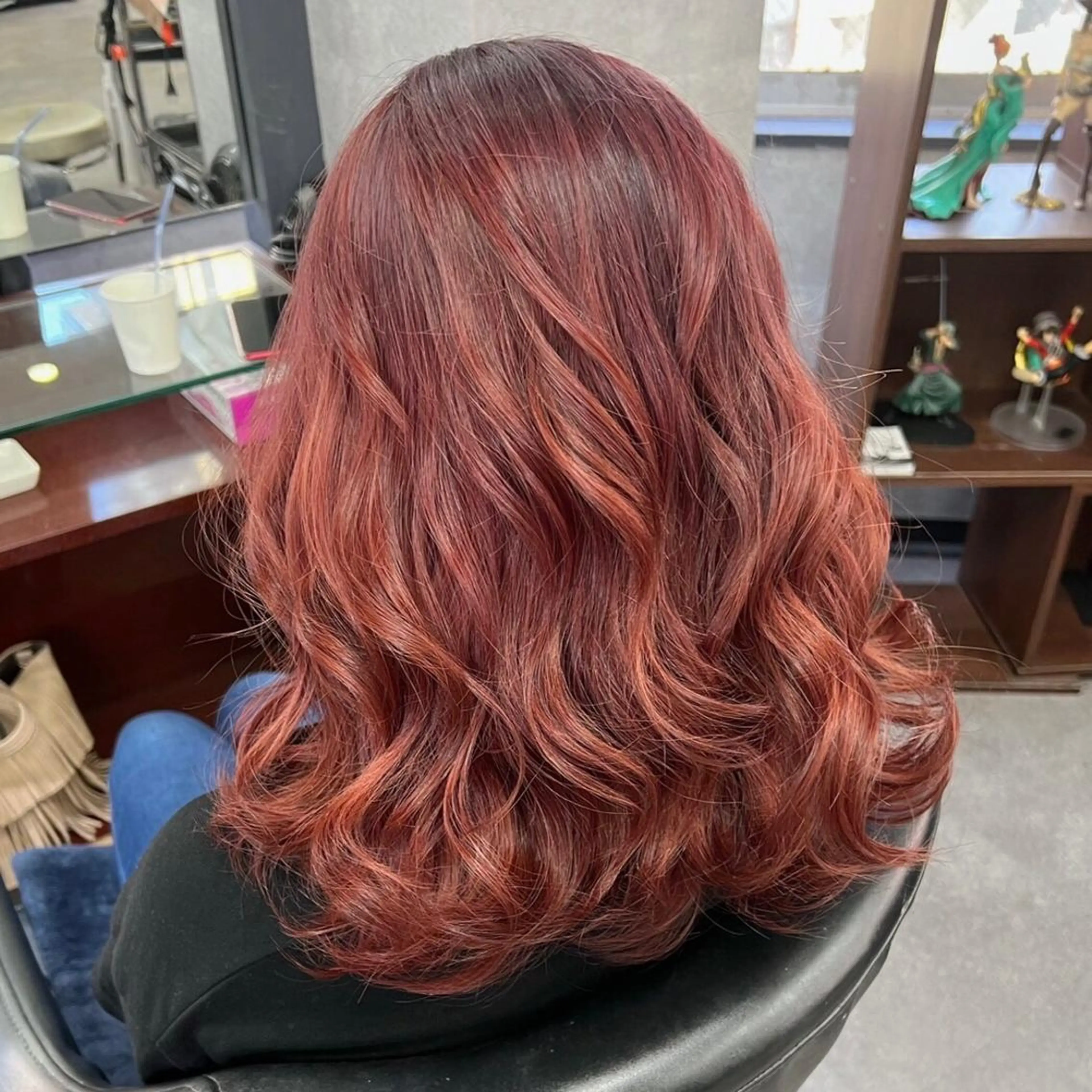 セミロング カラー ヘアカラー シールエクステ特化 ハイトーン、NANAのヘアスタイル