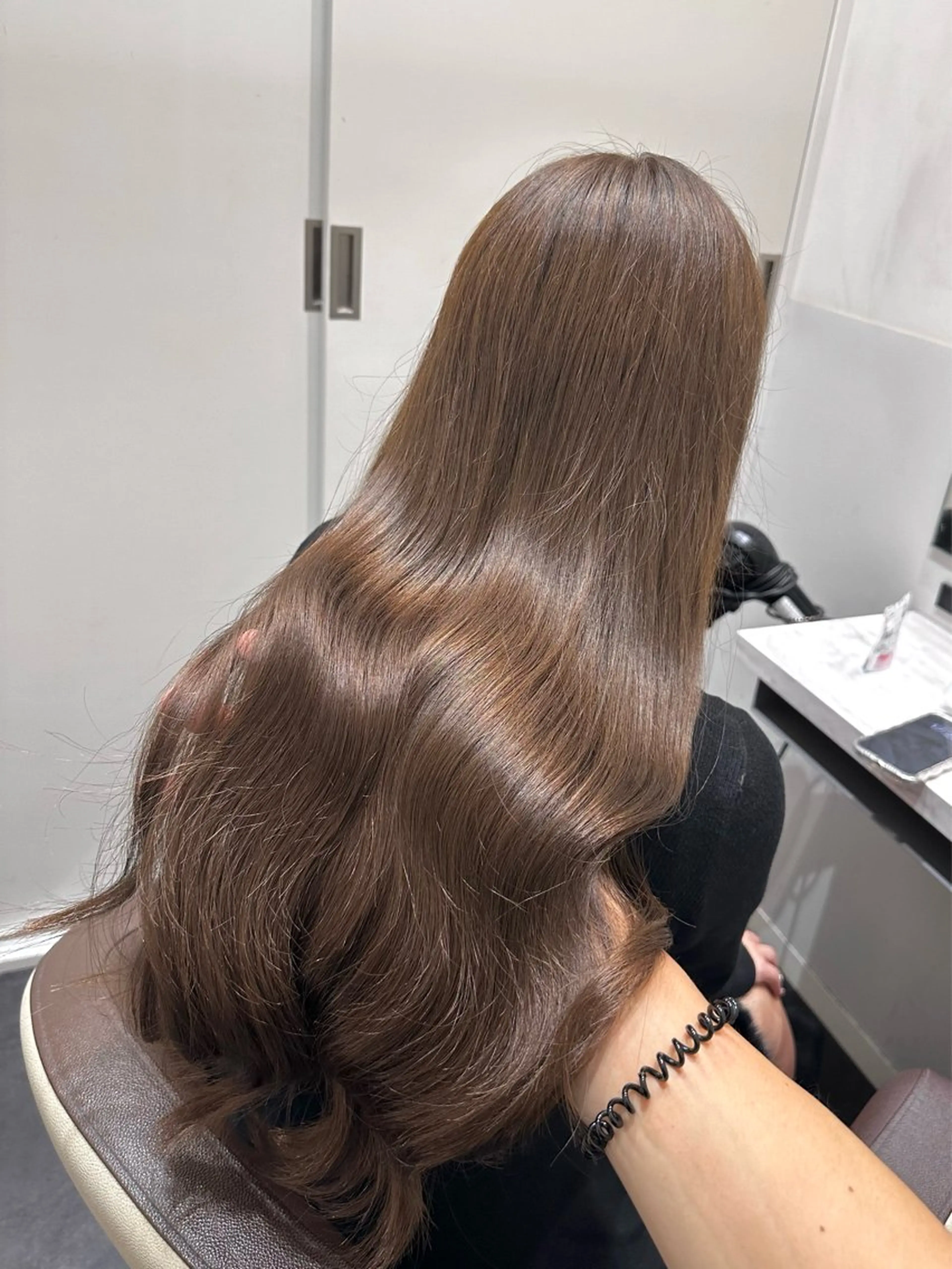 ロング カラー ベージュカラー ブリーチ ブリーチなしカラー ヘアカラー トリートメント LUMO所属・矢野 晃平のヘアスタイル