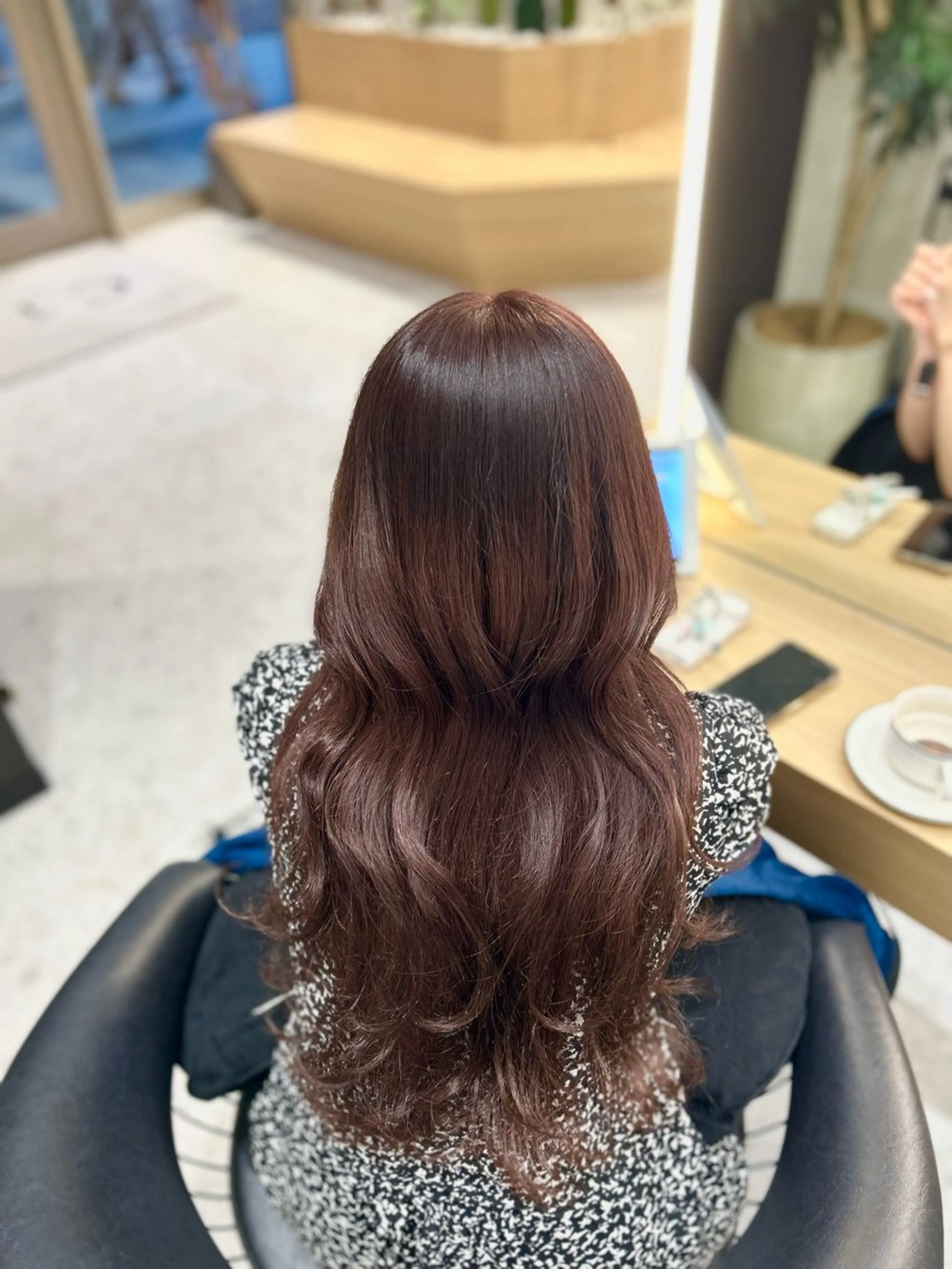 ロング rio¦ブラウン¦暗 髪¦縮毛矯正🌙のヘアスタイル