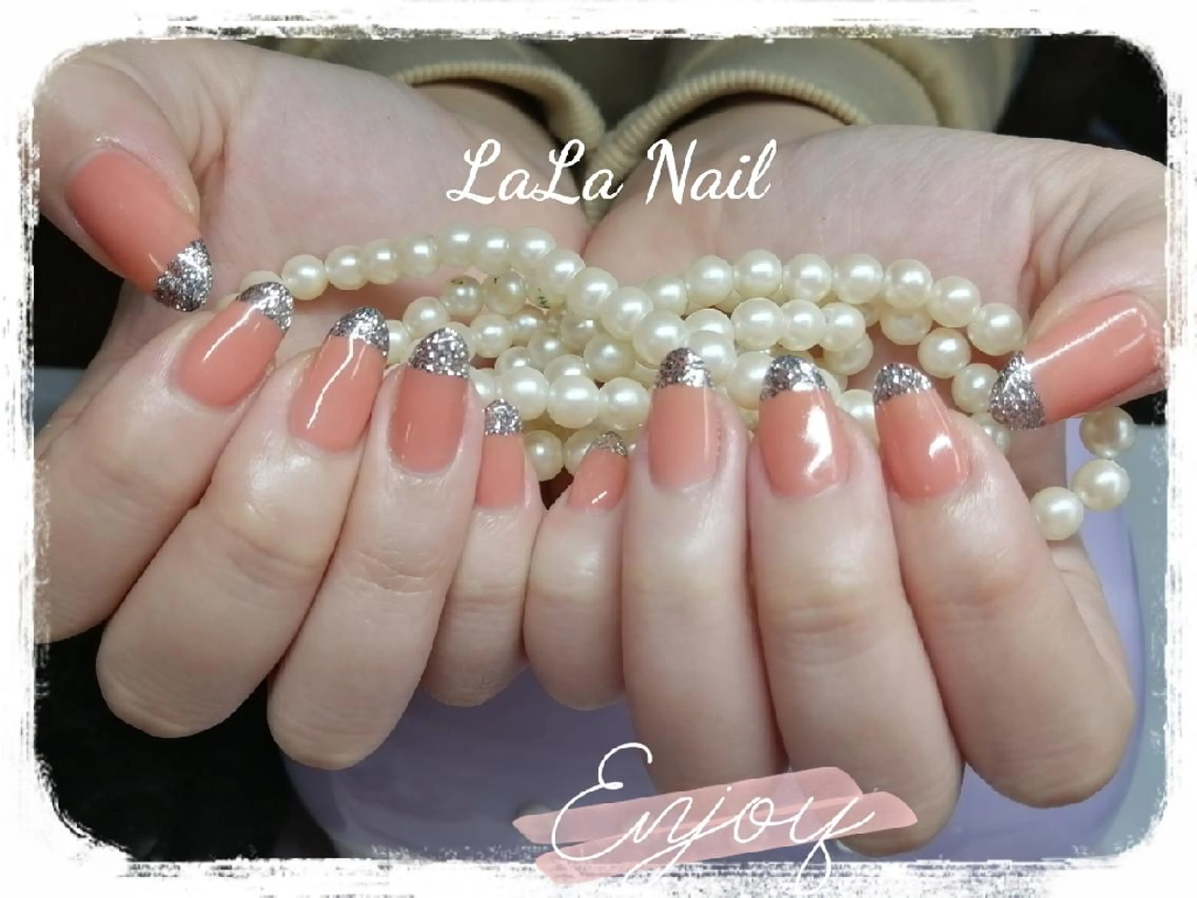 ネイル フレンチネイル ラメ(グリッター) ハンドネイル LaLa Nail所属・LaLa Nailのネイルデザイン