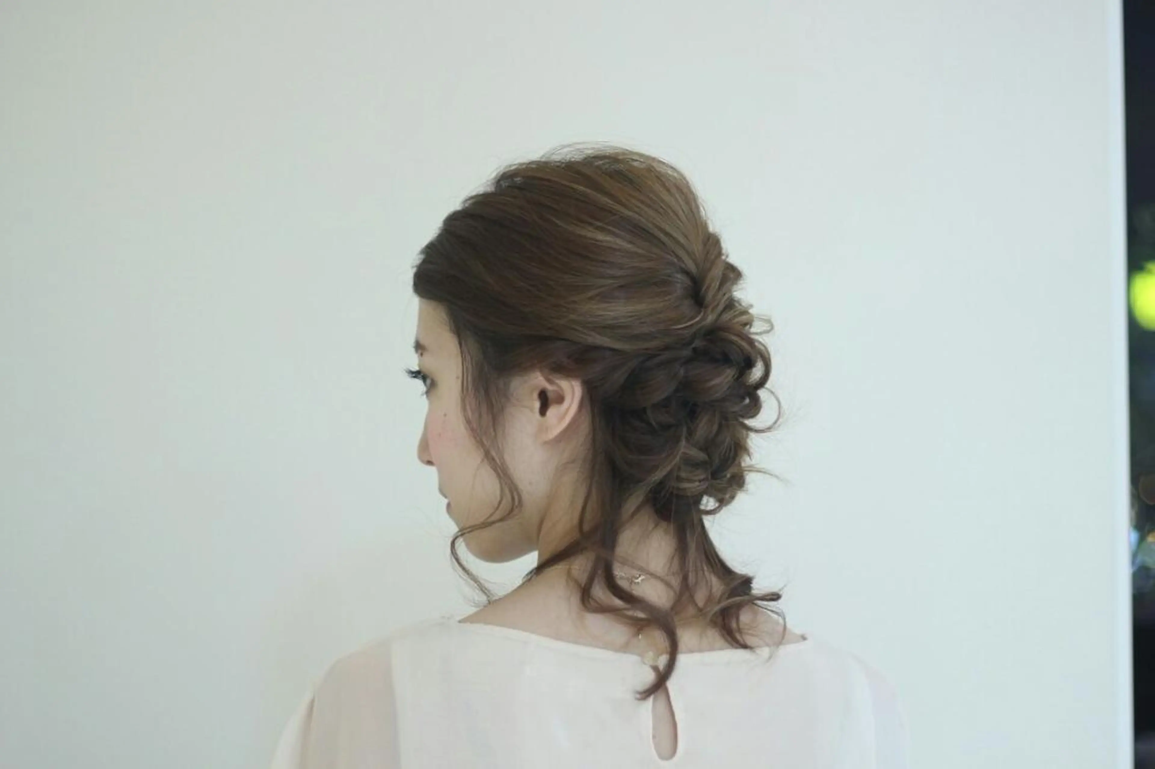 ヘアアレンジ ラシェンテ神戸居留地所属・KEI SAIの眉毛・アイブロウイメージ