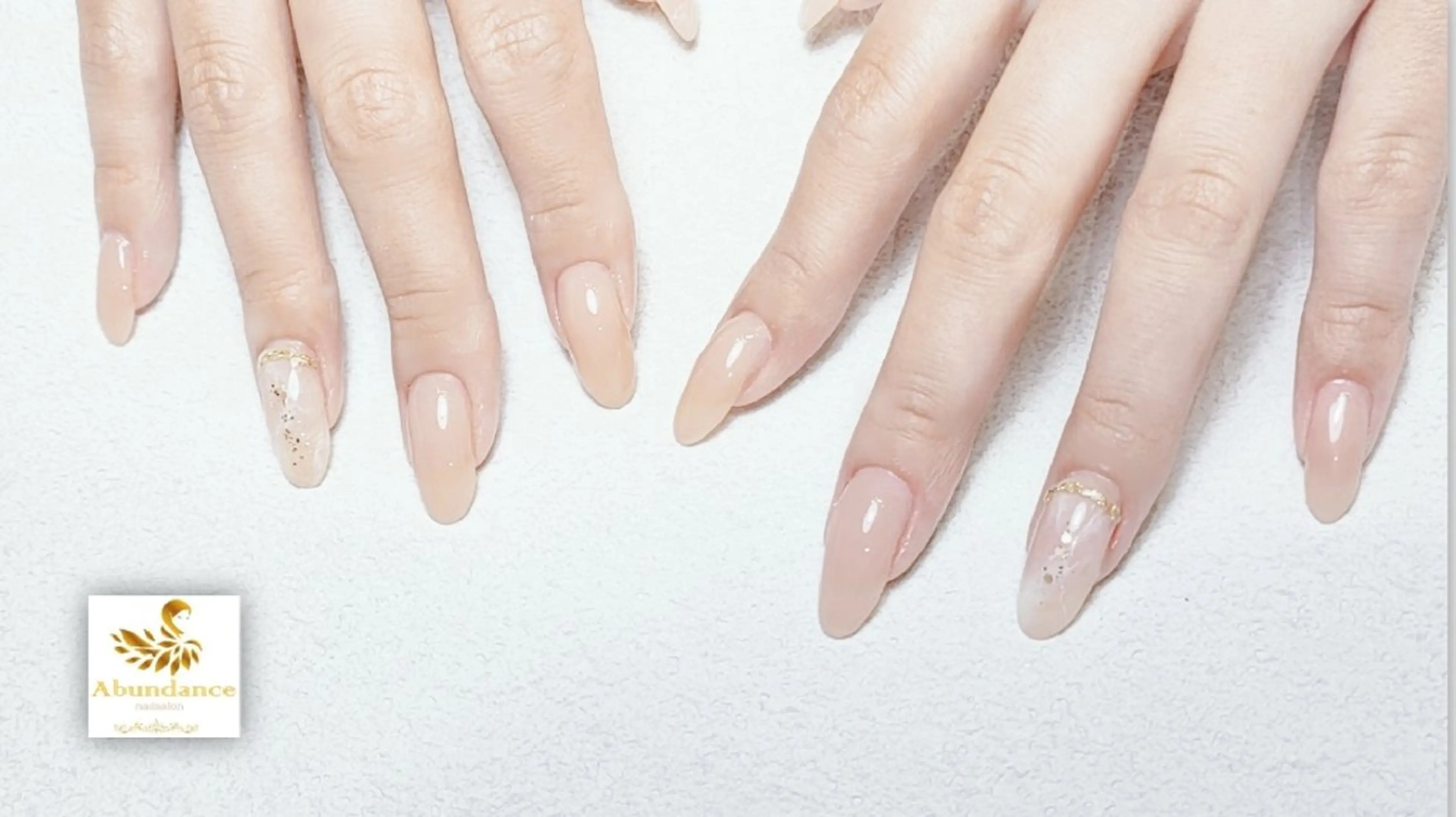 ネイル ミディアム 大理石ネイル(マーブル) ピンク ハンドネイル 完全予約制個室サロン Abundancesのネイルデザイン