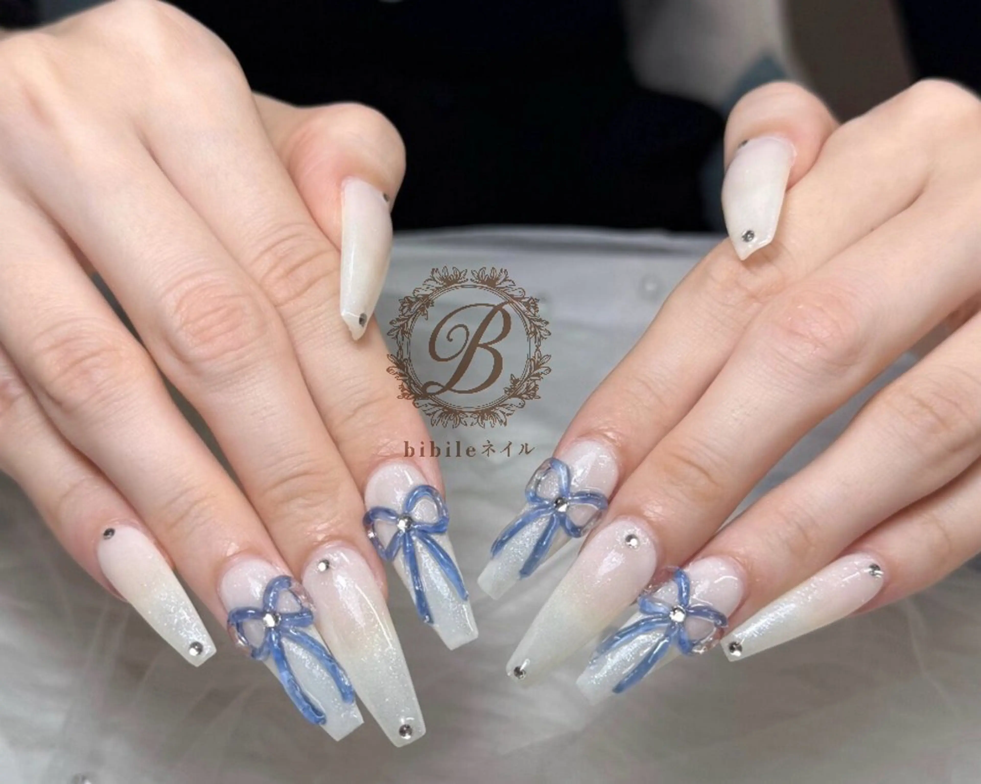 ネイル ハンドネイル 島尻 ユインのネイルデザイン