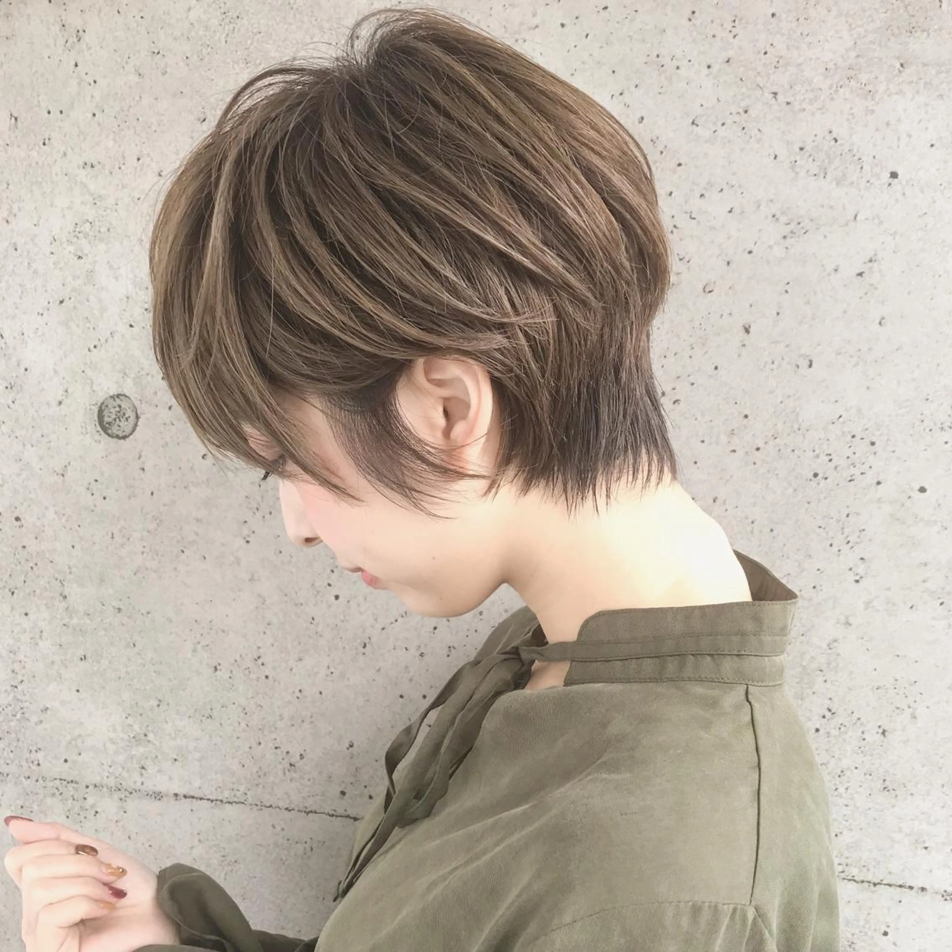 ショート カラー ショート/レイヤー なら石井知希のヘアスタイル