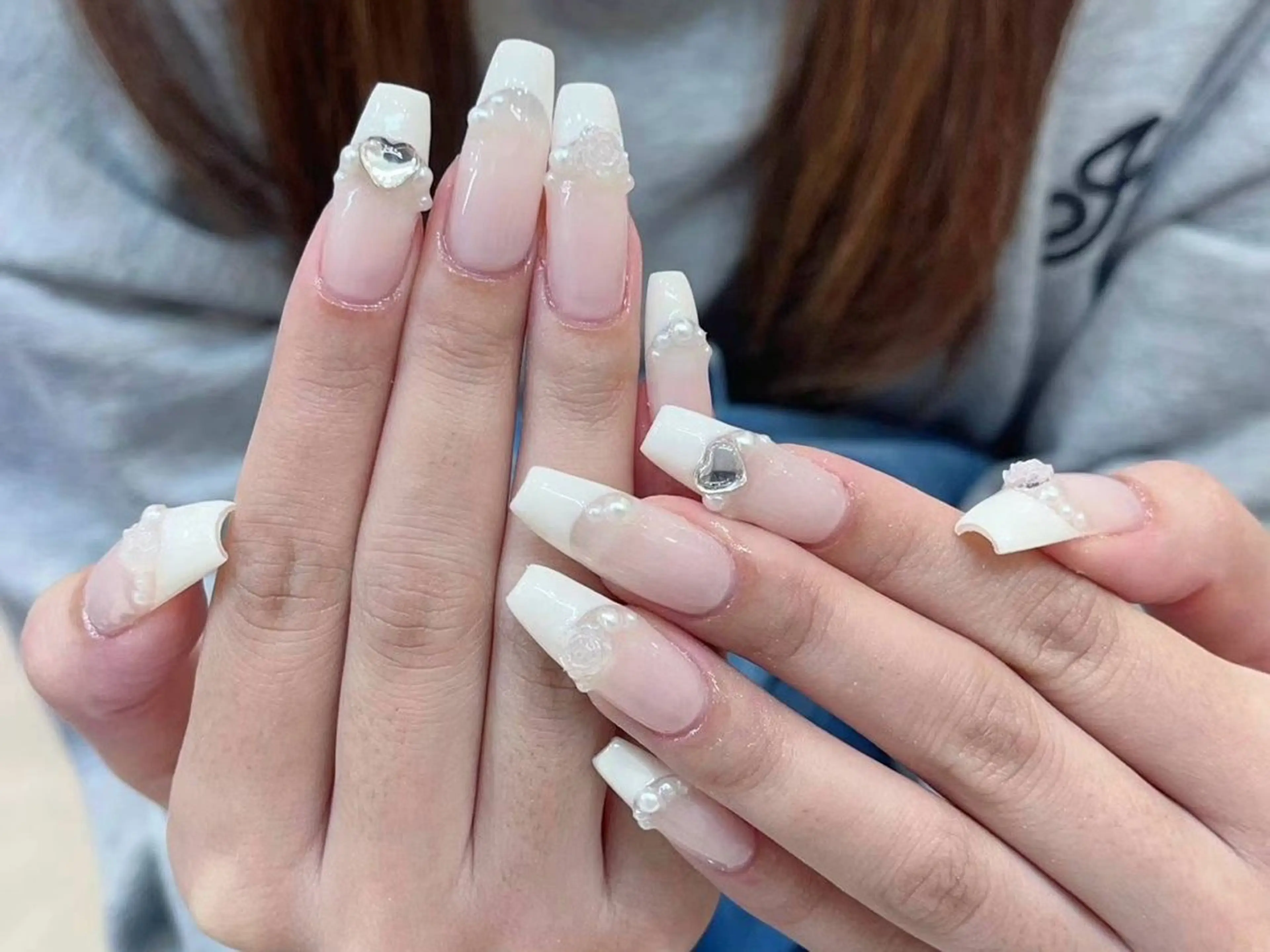 ネイル アートネイル フラワーネイル フットネイル フレンチネイル ジェルネイル Babarla nailのネイルデザイン