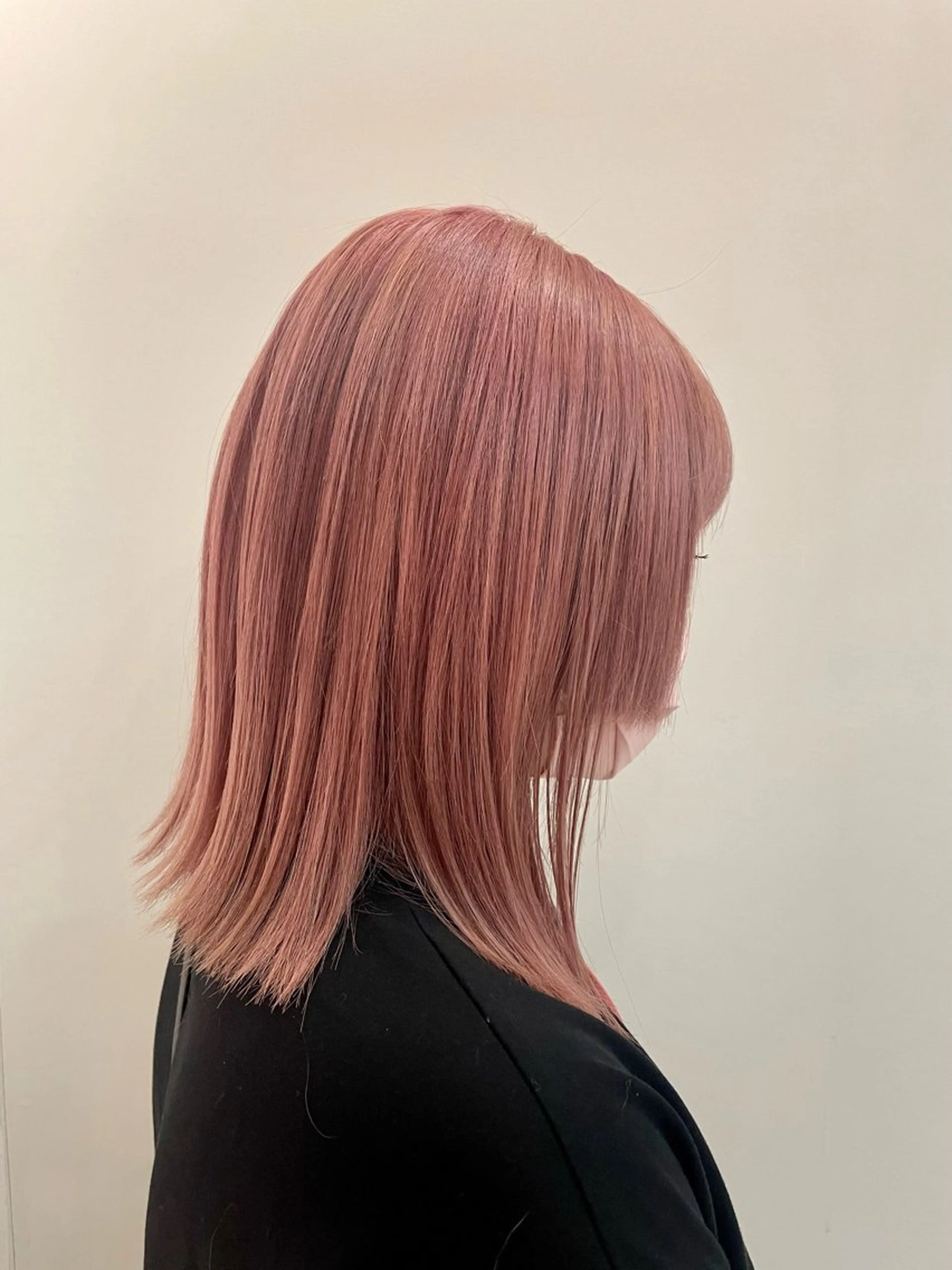 ミディアム カラー AIKA🤍 カットモデル募集🫧のヘアスタイル