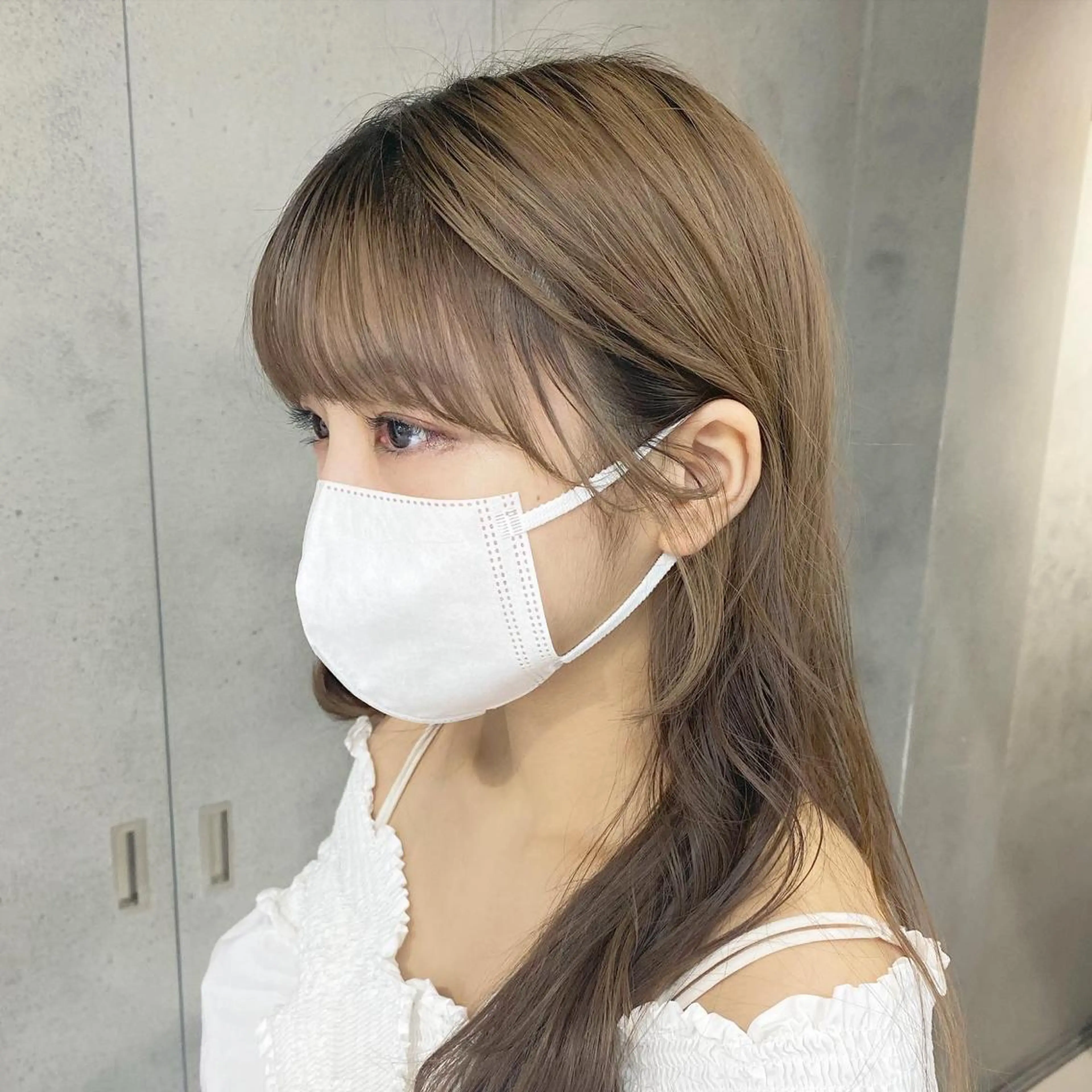セミロング カット ヘアカラー トリートメント 顔周りの垢抜けヘア 立山あいりのヘアスタイル