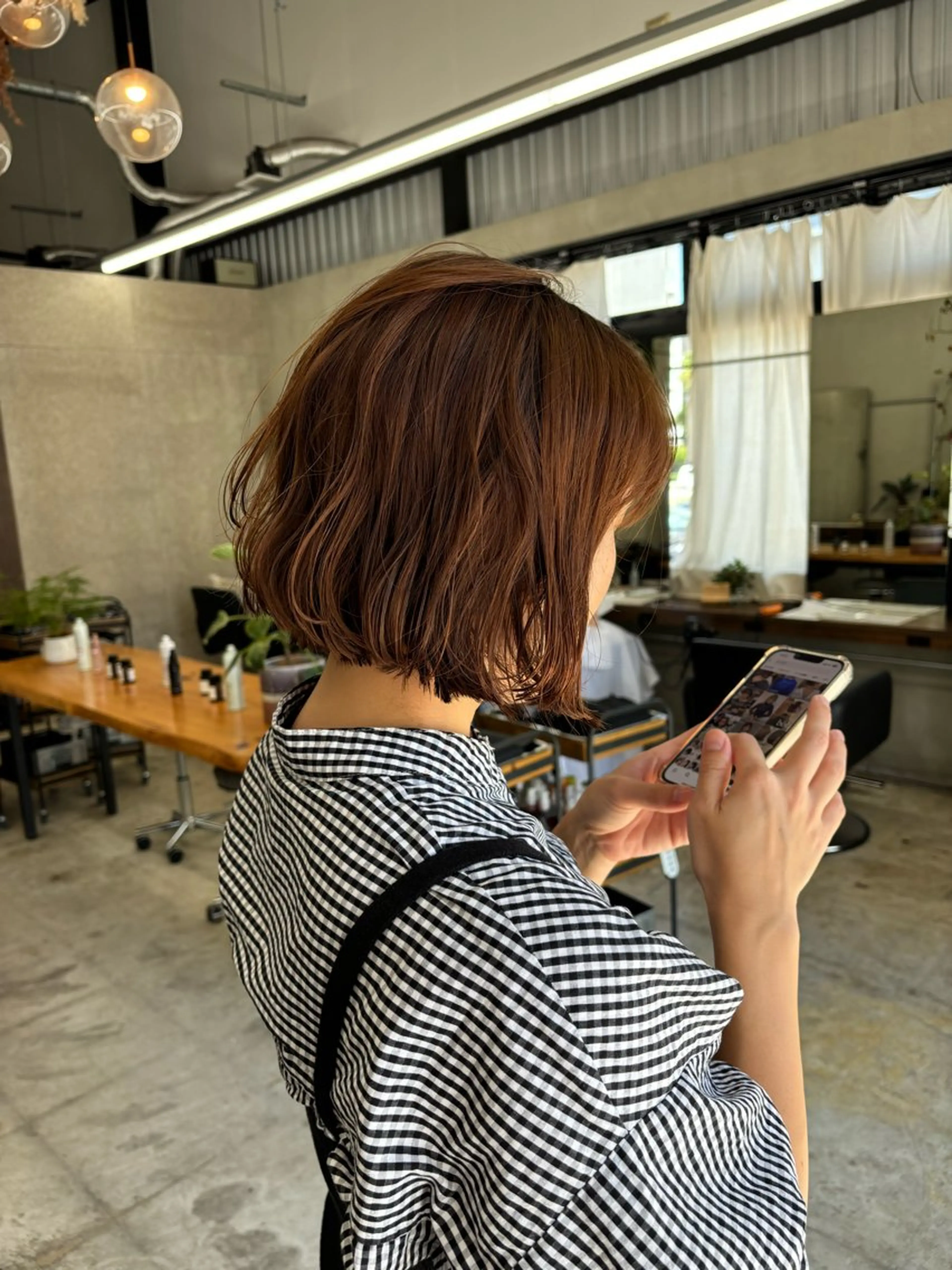 ミディアム ボブ カット ヘアカラー 柔らかいヘア/ 東徳嶺 みくのヘアスタイル