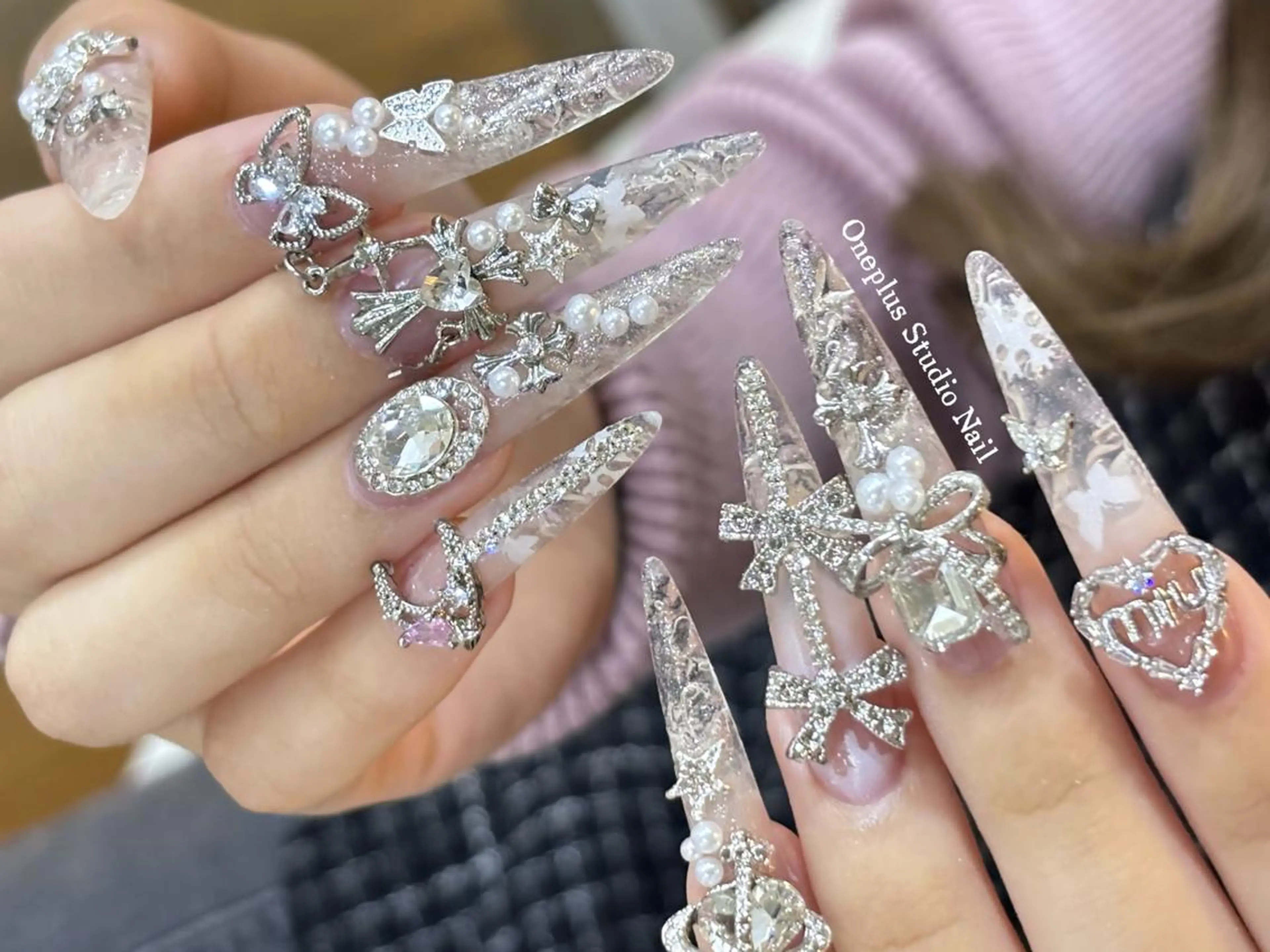 ネイル アニマル柄 ボルドー ブラウン フレンチネイル マグネットネイル haruka 🧸のネイルデザイン