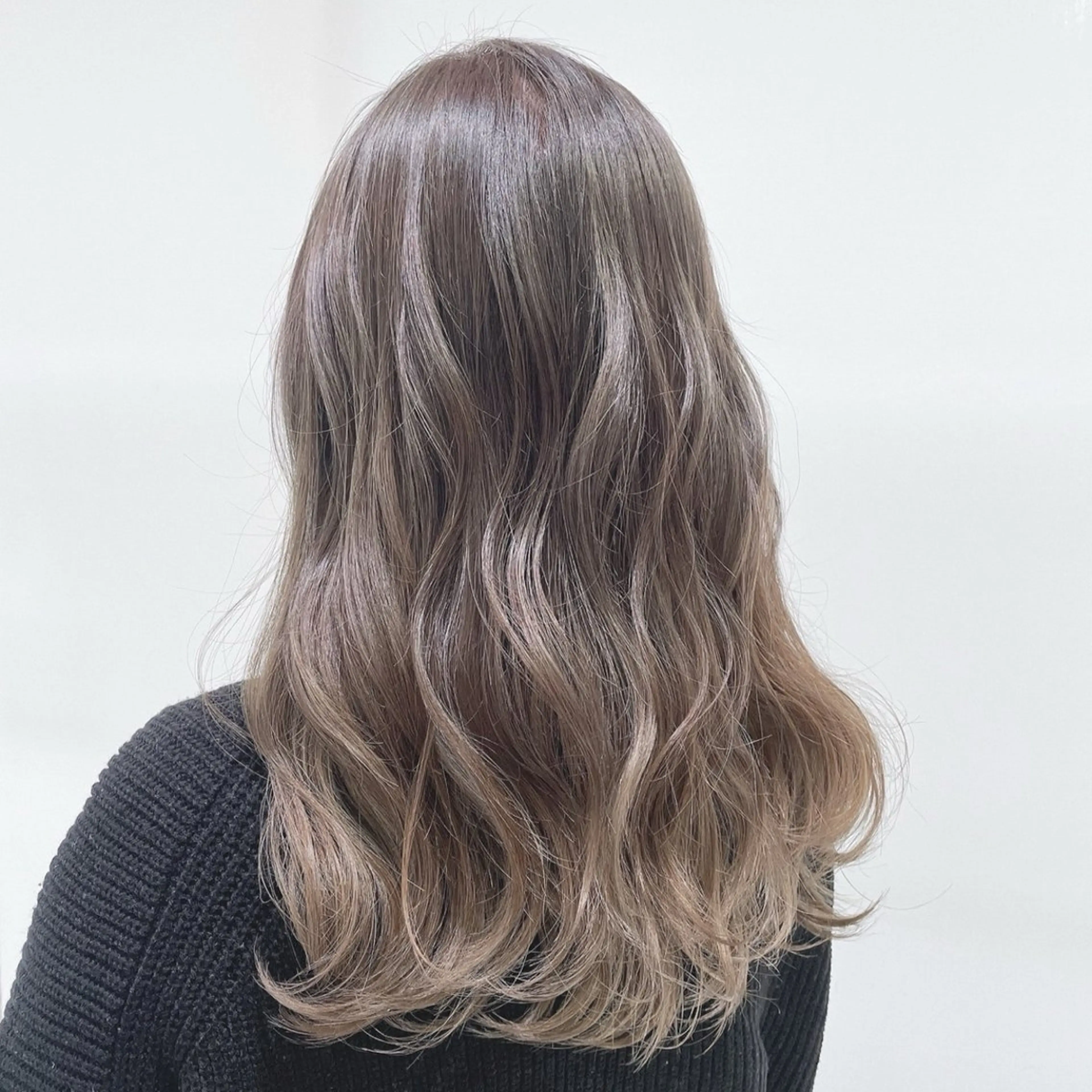 ロング カラー ヘアカラー 小島 仁美のヘアスタイル