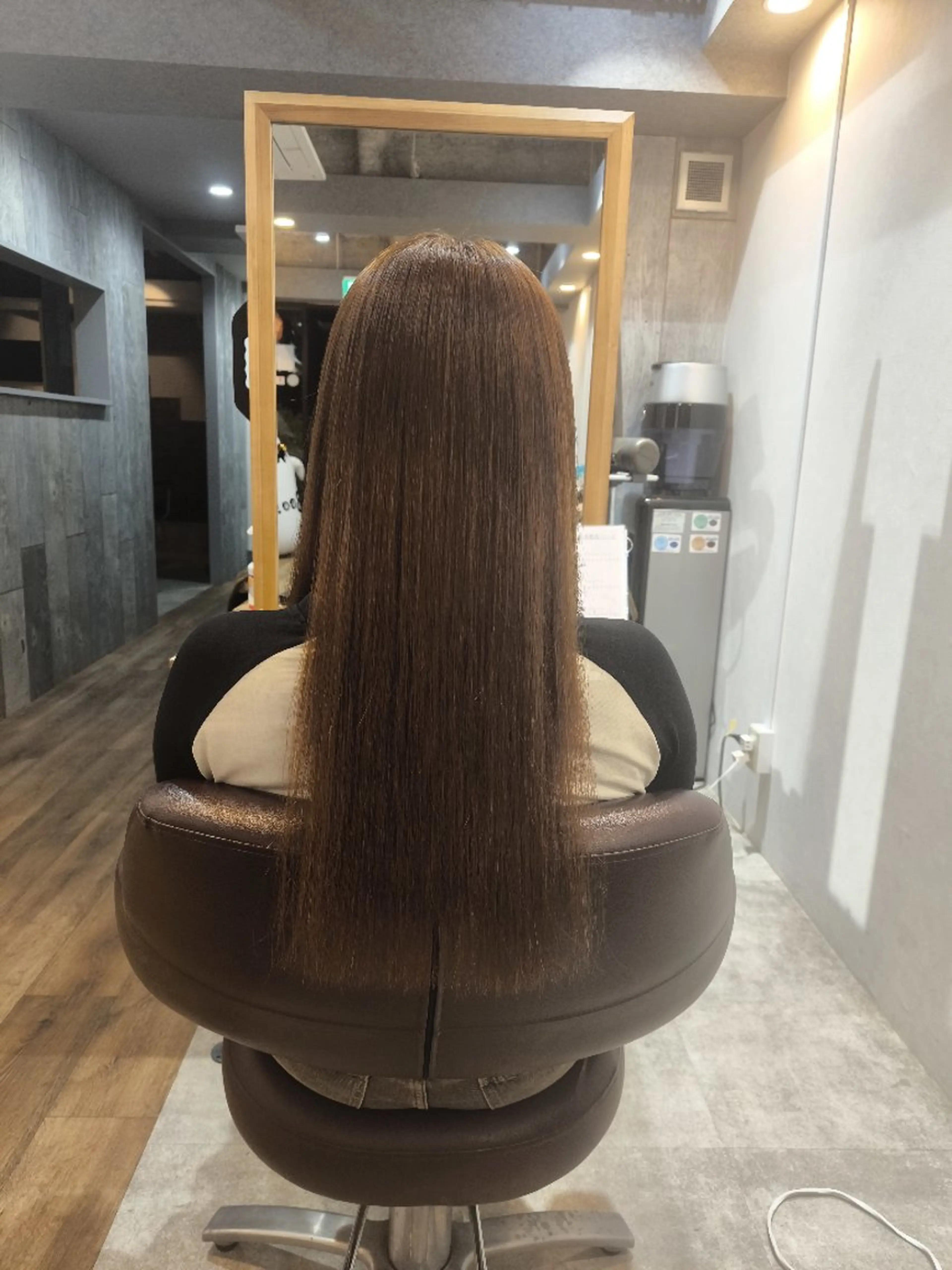 ロング カラー 髪質改善トリートメントループス大倉山店所属・けい もえこのヘアスタイル