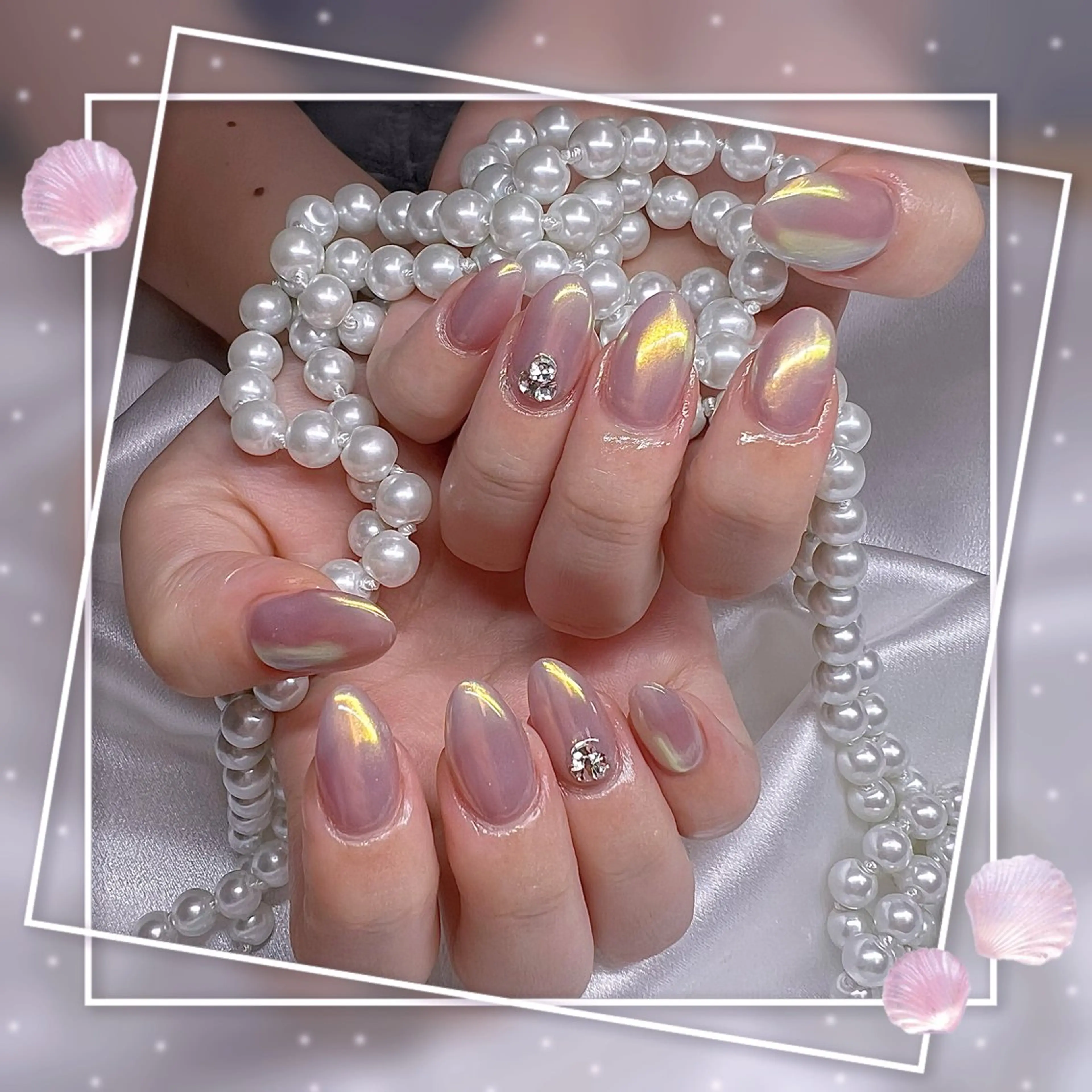 ネイル フレンチネイル グラデーション キラキラネイル 韓国ネイル マグネットネイル Chill Nailsalonのネイルデザイン