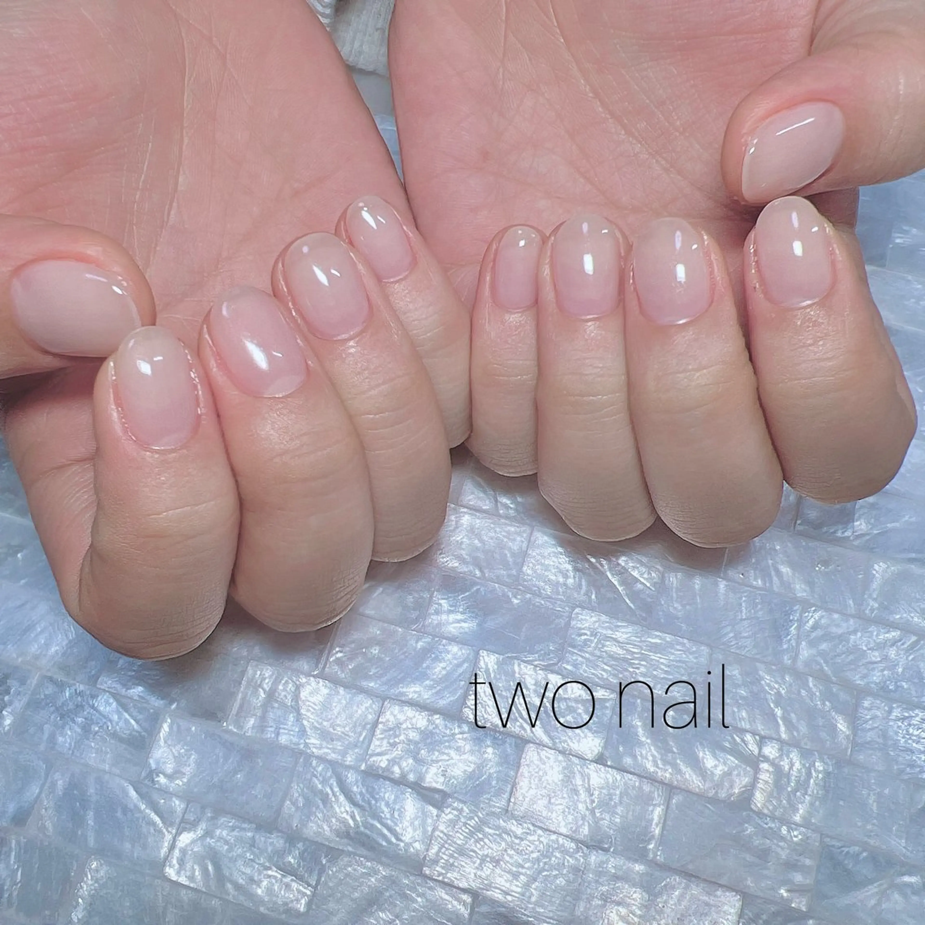 ネイル ネイルチップ ホワイト ハンドネイル two nailのネイルデザイン
