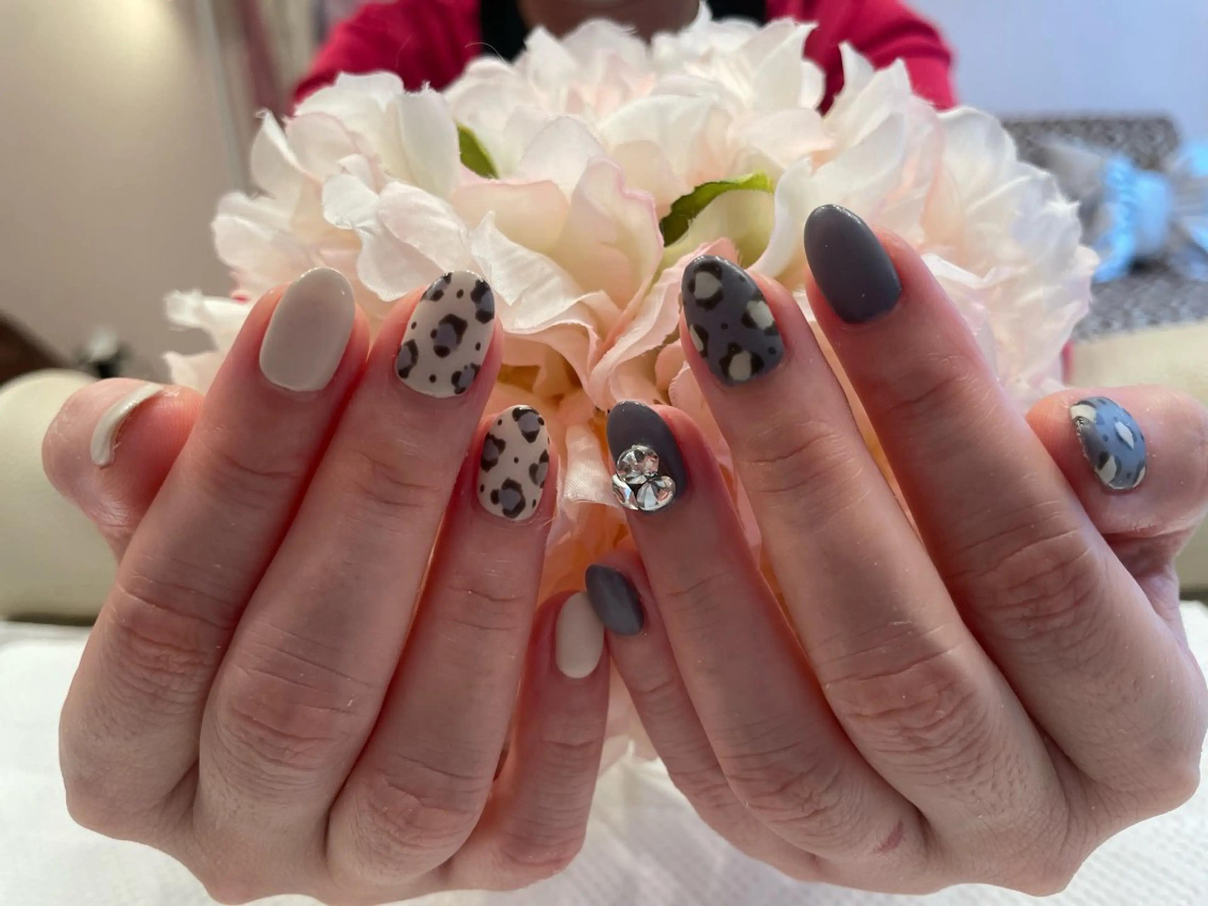 ネイル ♡ビジュール♡ NAIL &まつ毛のマツエク・マツパデザイン
