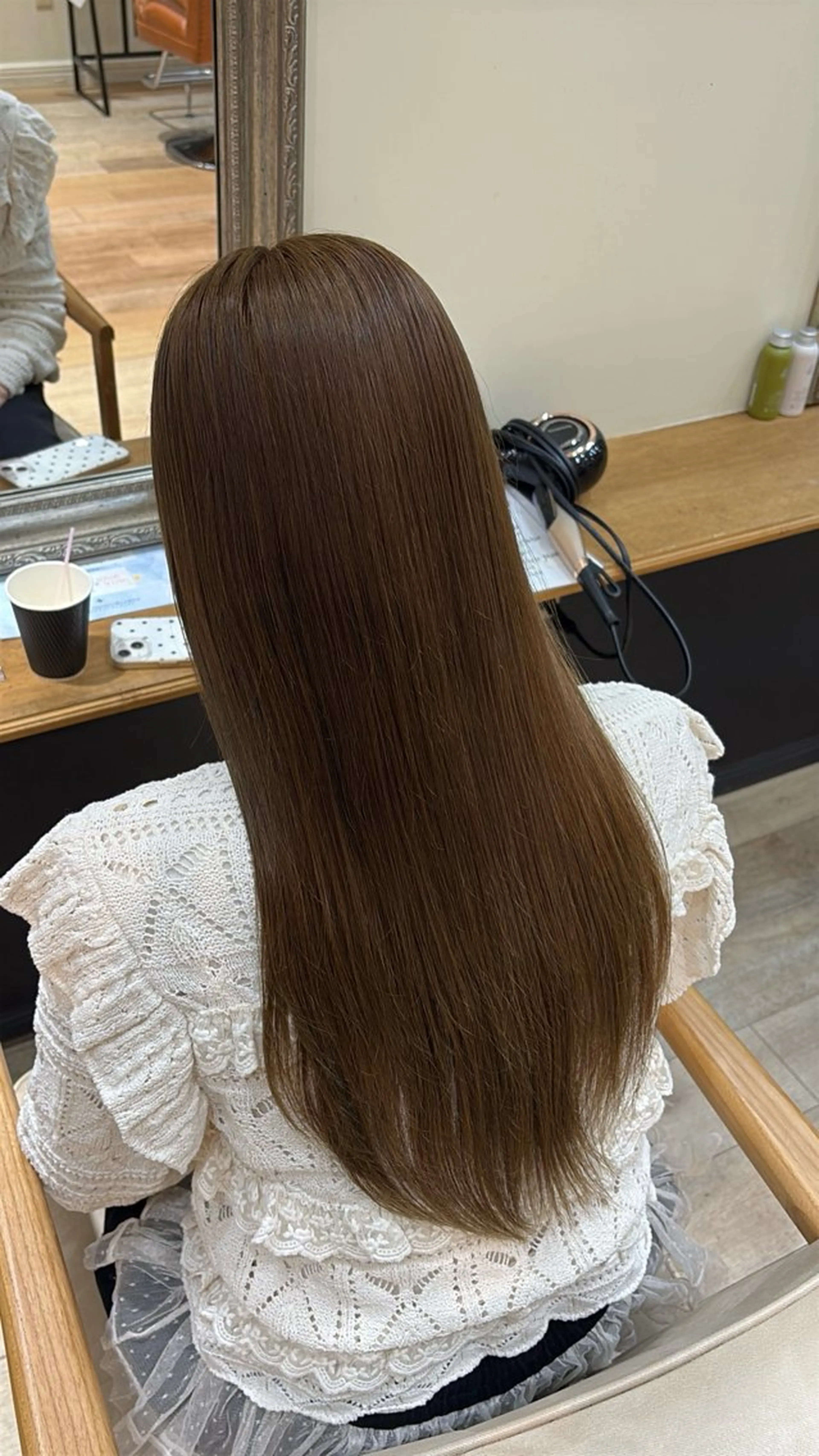 ロング カラー ヘアカラー しおり🍬 KOKORO🤍のヘアスタイル