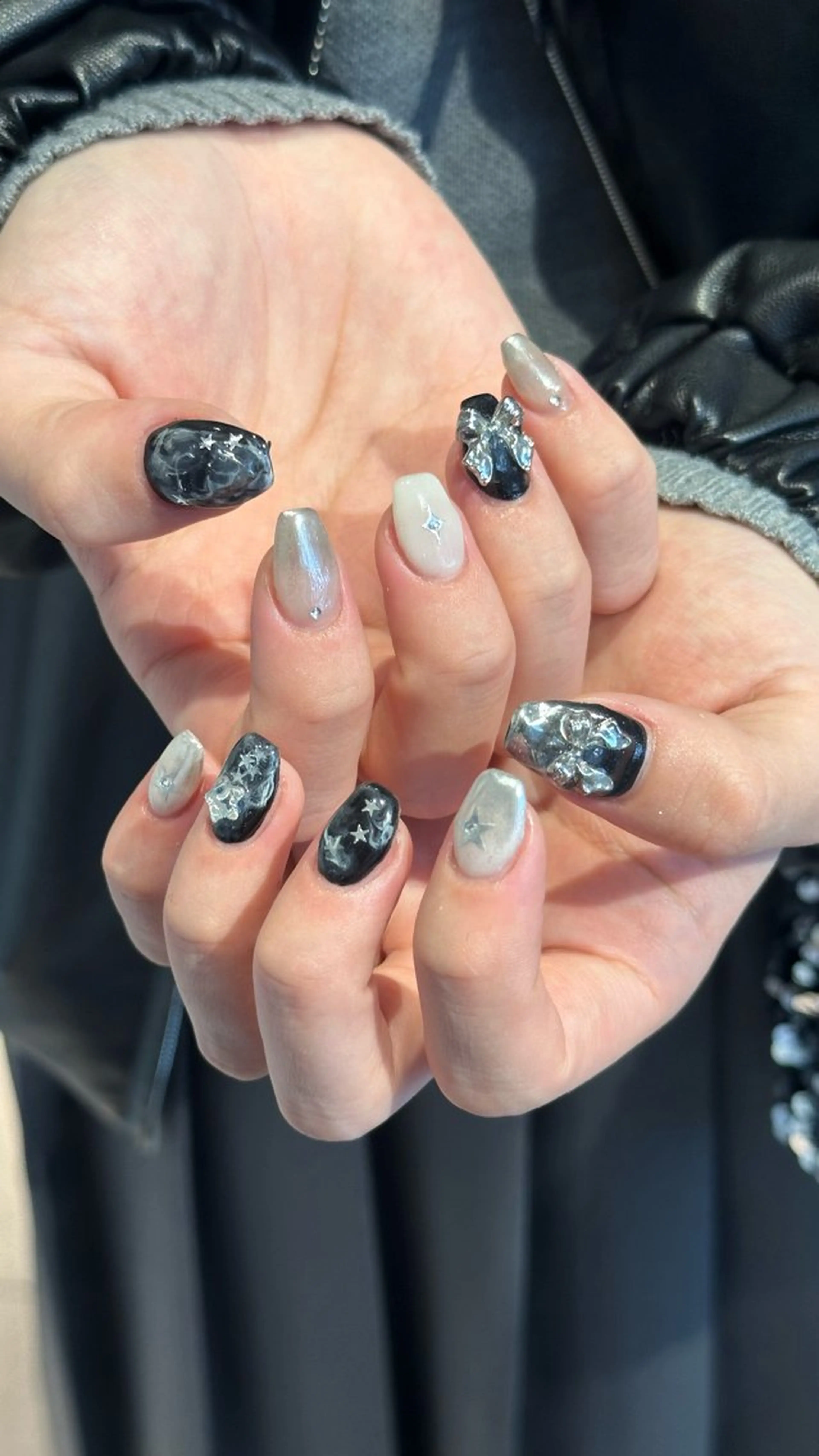 ネイル ハンドネイル 韓国ヘアメンズ・レデ ィース特化ミクのヘアスタイル