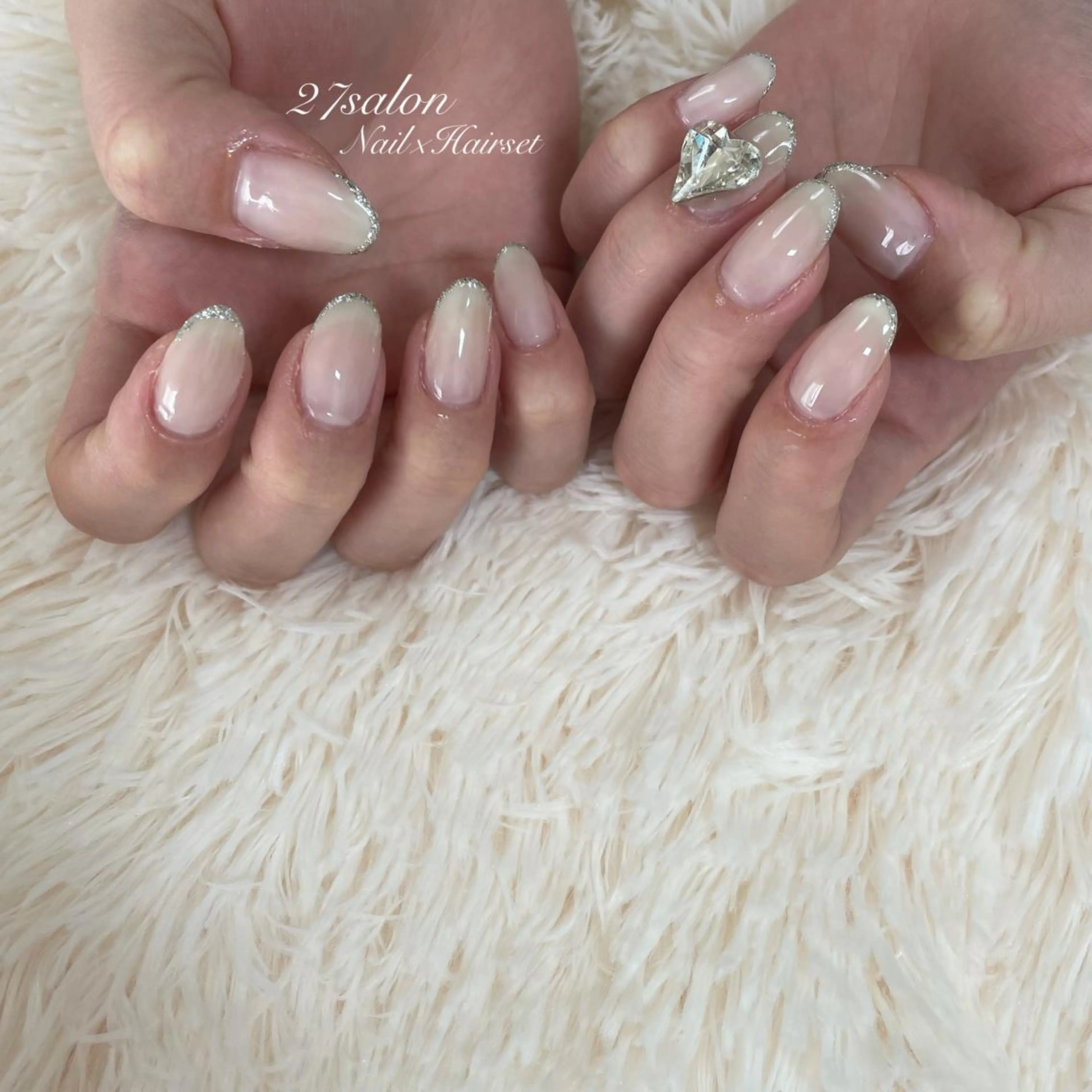 ネイル フレンチネイル ガラスフレンチ ハート 27salon yuinaのネイルデザイン