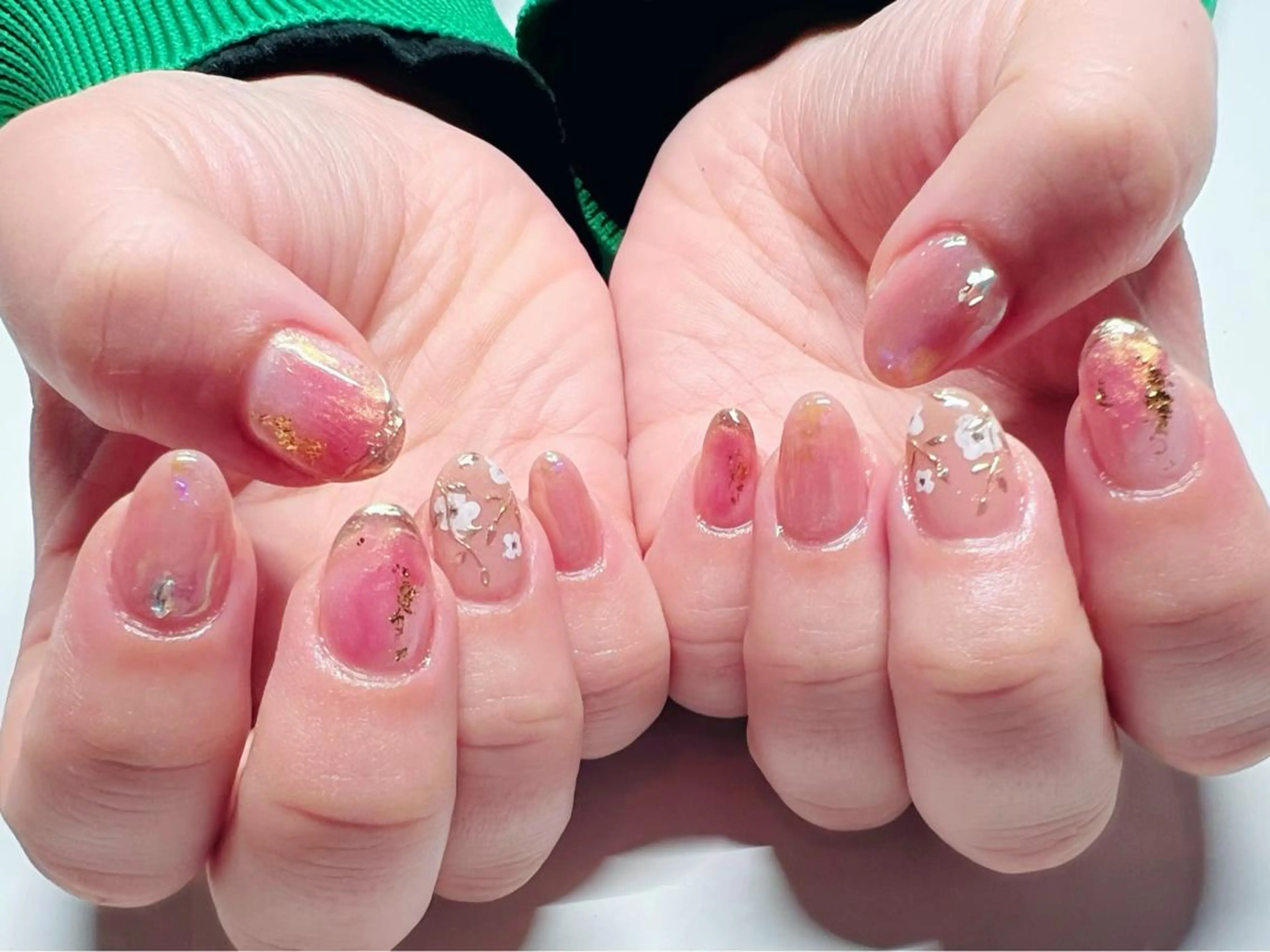 ネイル ハンドネイル IRAS..nail ＥＲＩＫＡのネイルデザイン