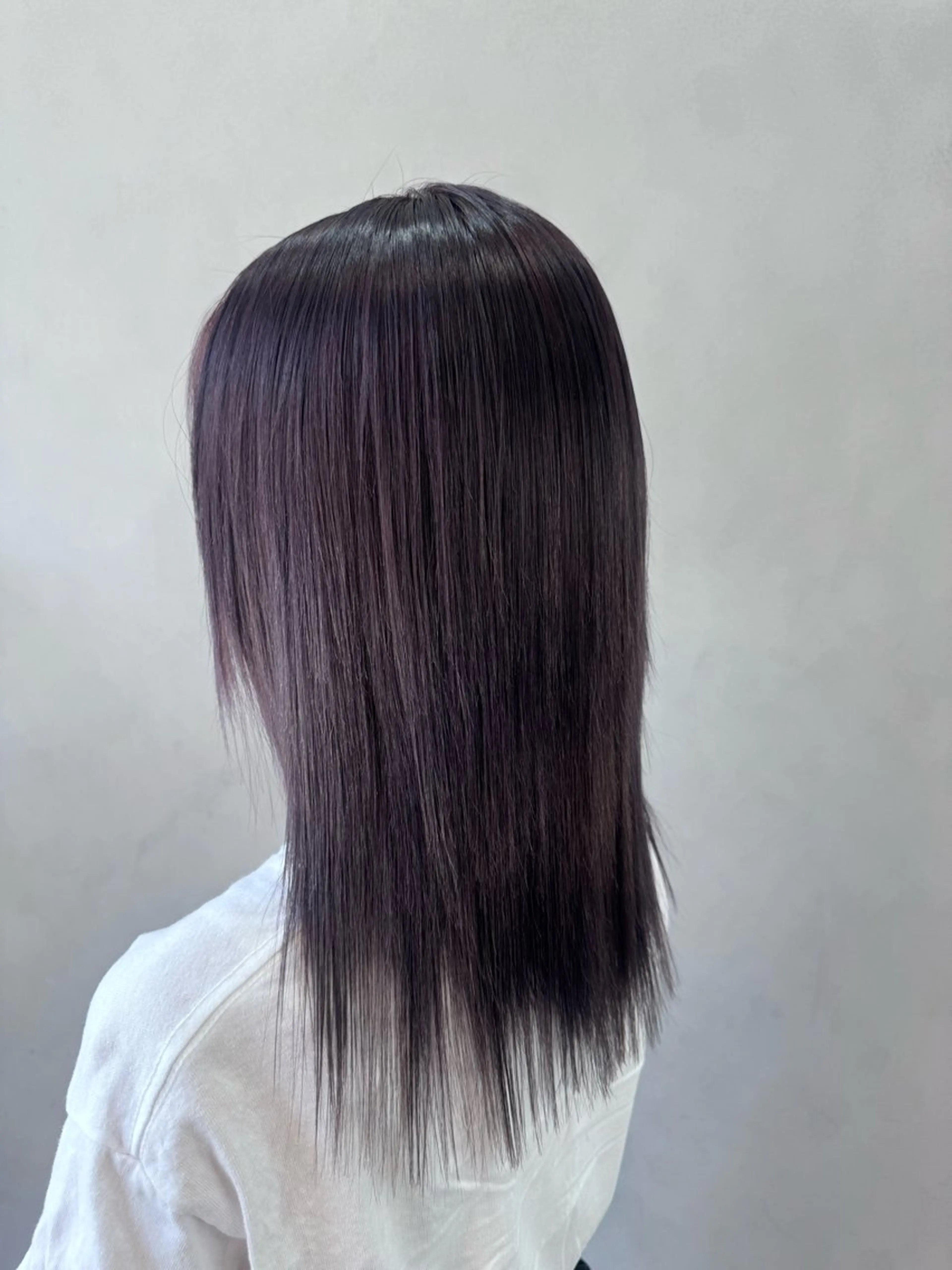 ミディアム カラー ピンクカラー バイオレットカラー ☁️olelo国立 ☁️Minoriのヘアスタイル