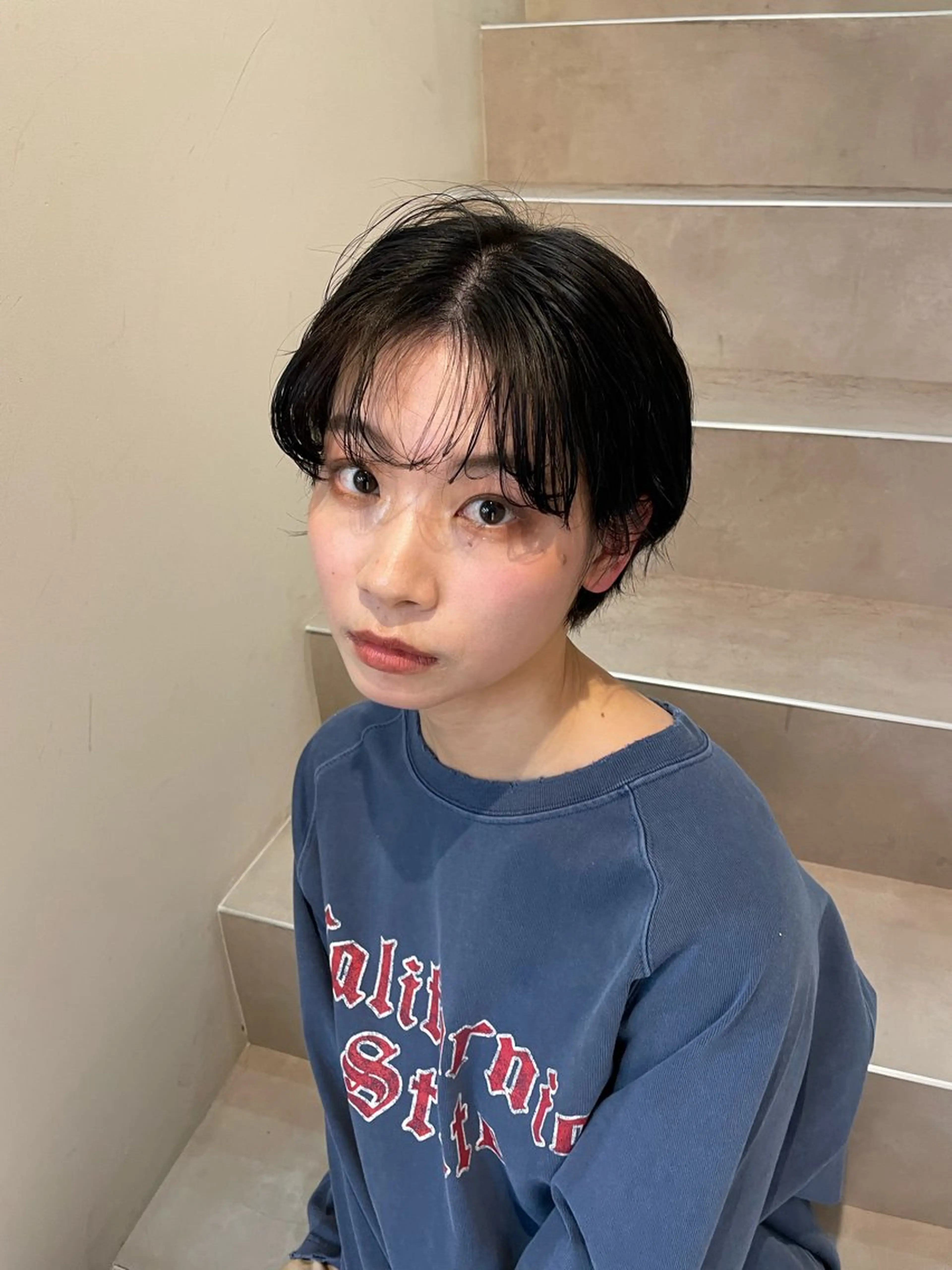 ショート カット ヘアカラー shiomi H辻田 杏梨のヘアスタイル