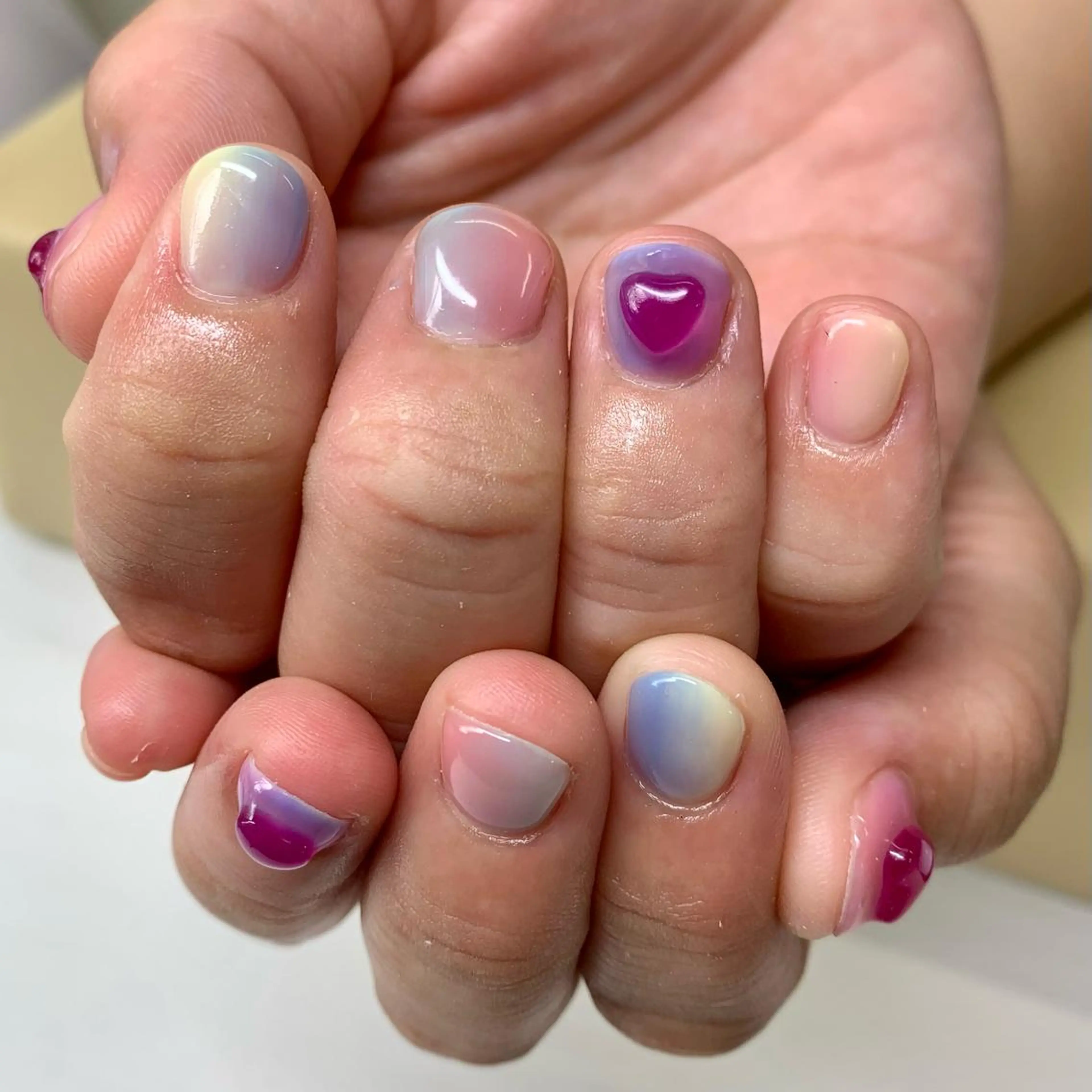 ネイル καρδιά -ｶﾙﾃﾞｨｱ-のネイルデザイン