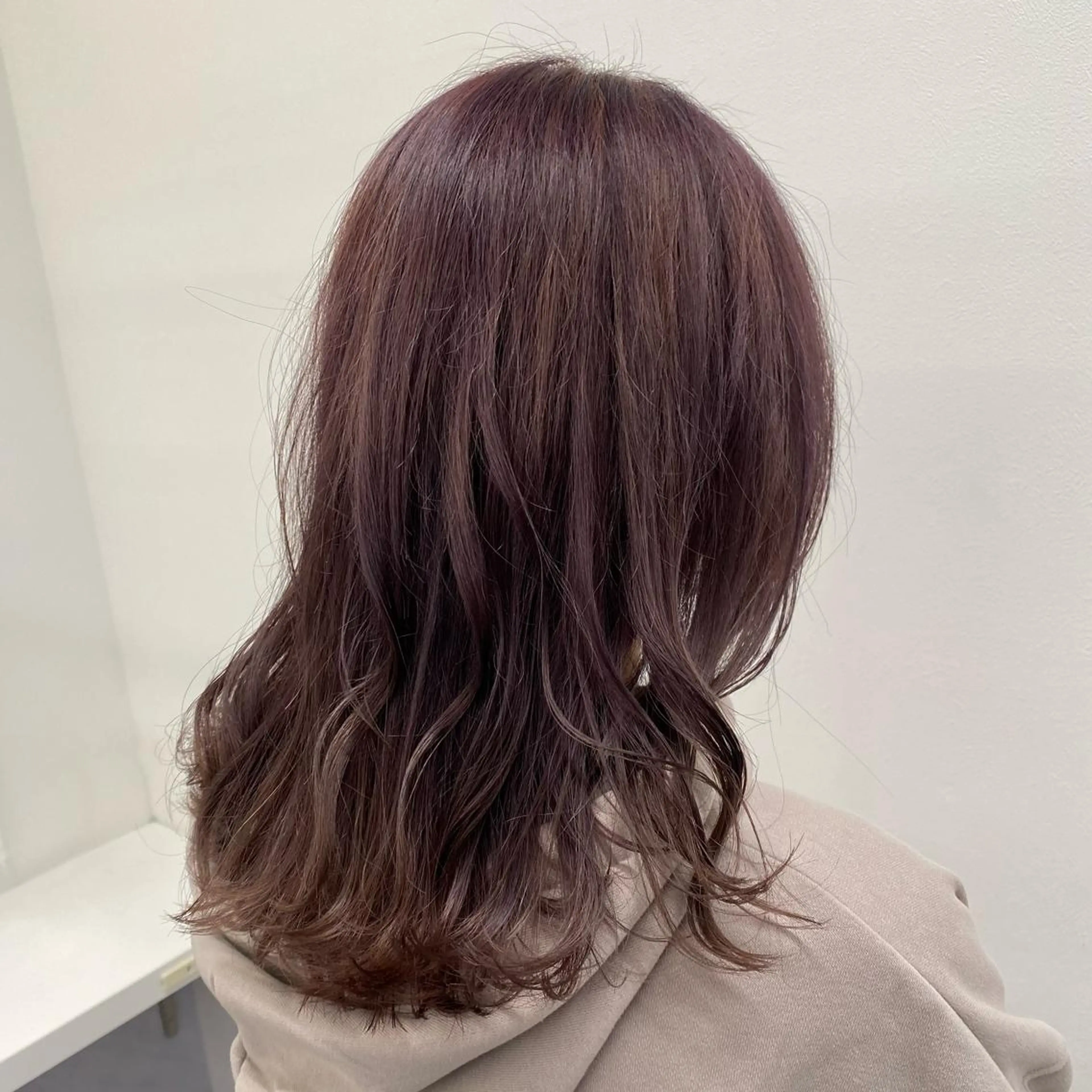 セミロング レイヤー/韓国❣️ 髪質改善/亘紘輝のヘアスタイル