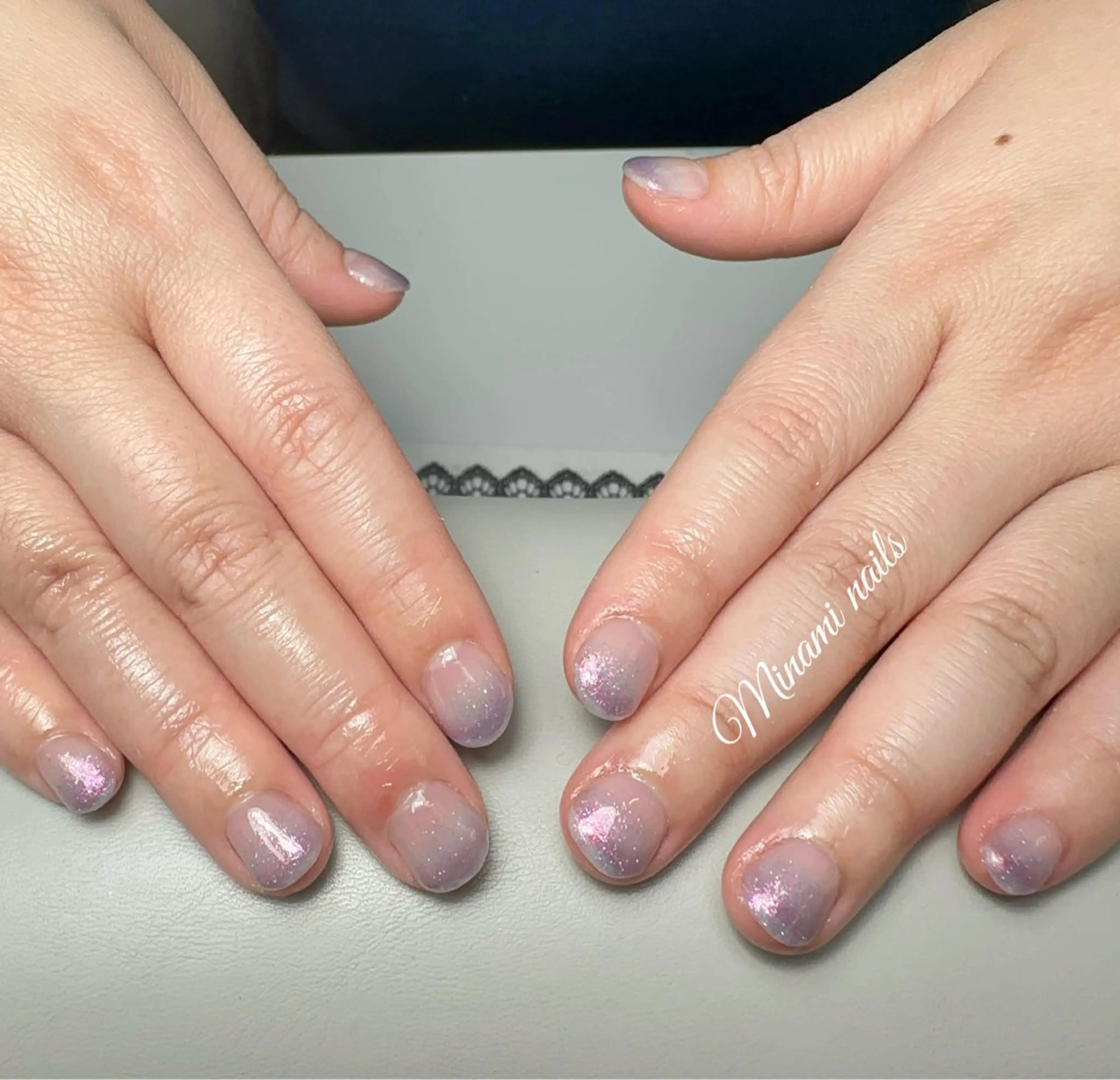 ネイル アートネイル オーロラネイル ガーリー キラキラネイル 韓国ネイル ハンドネイル Minami Nailsのネイルデザイン