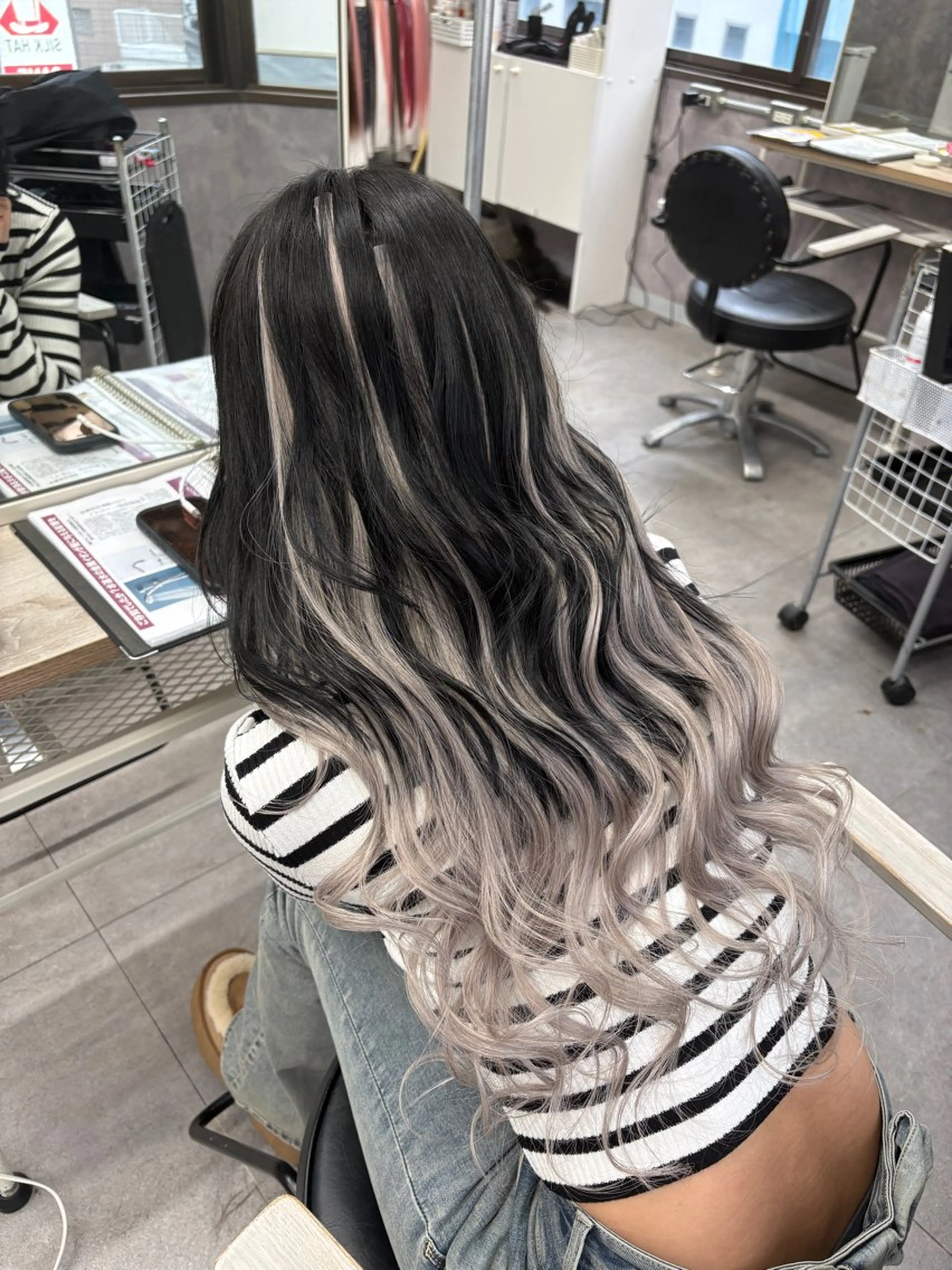 ロング カット ヘアカラー エクステ ギャル⚜️巻き髪 ⚜️ちづるのヘアスタイル