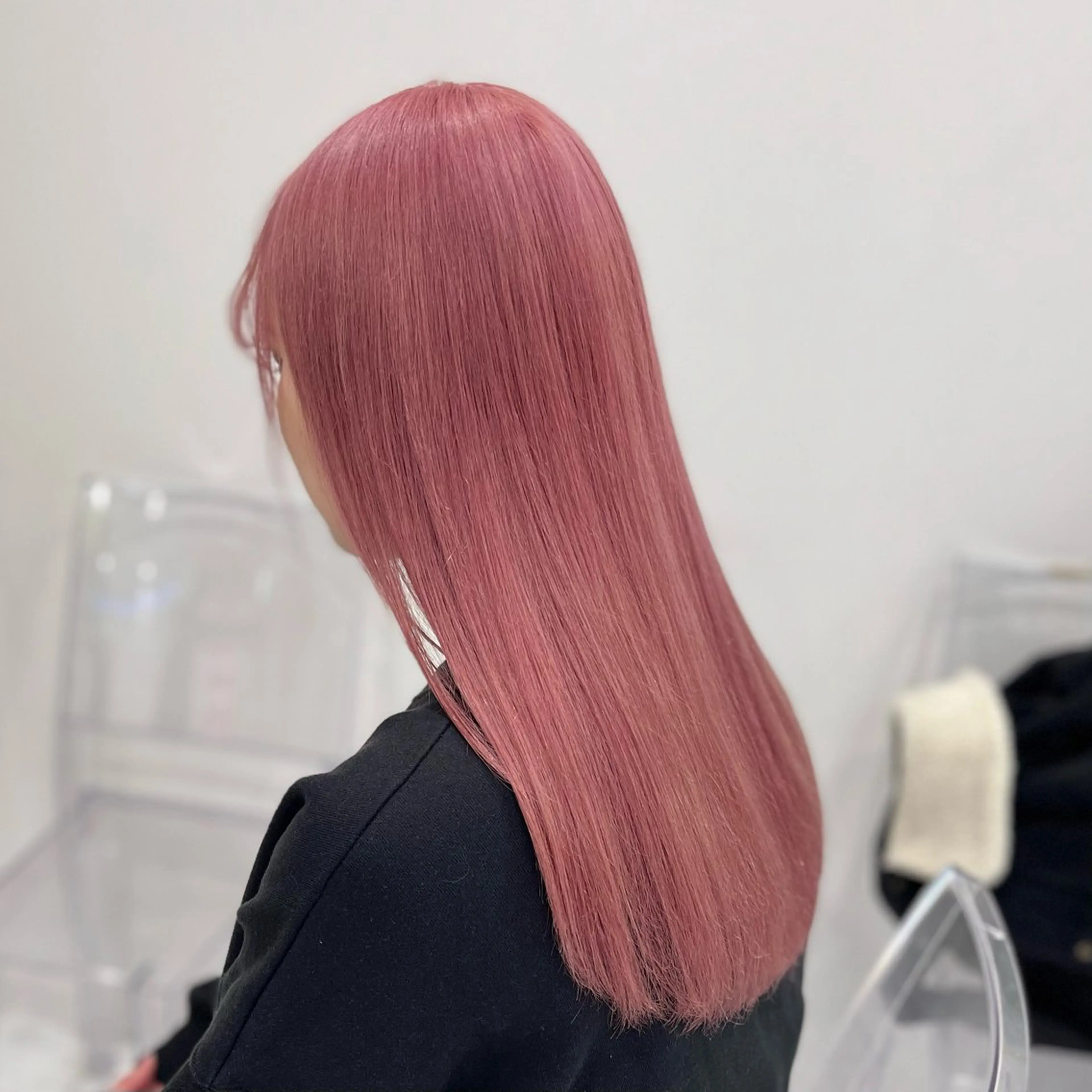 ロング カラー ピンクカラー ヘアカラー トリートメント ヘアセット 色落ち綺麗🩰ハイ トーン🎀RINKAのヘアスタイル
