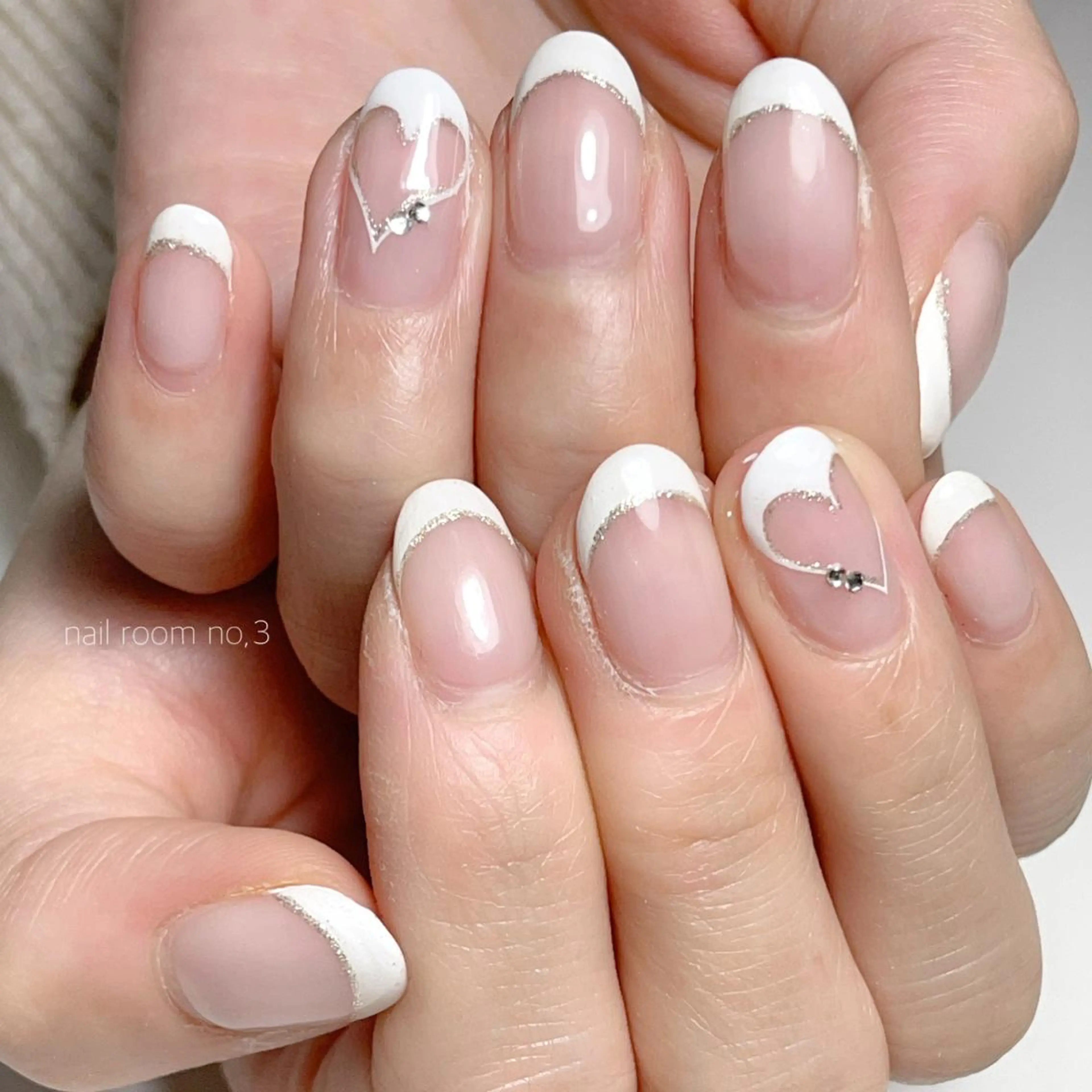 ネイル フレンチネイル ハート ハンドネイル K yukaのネイルデザイン