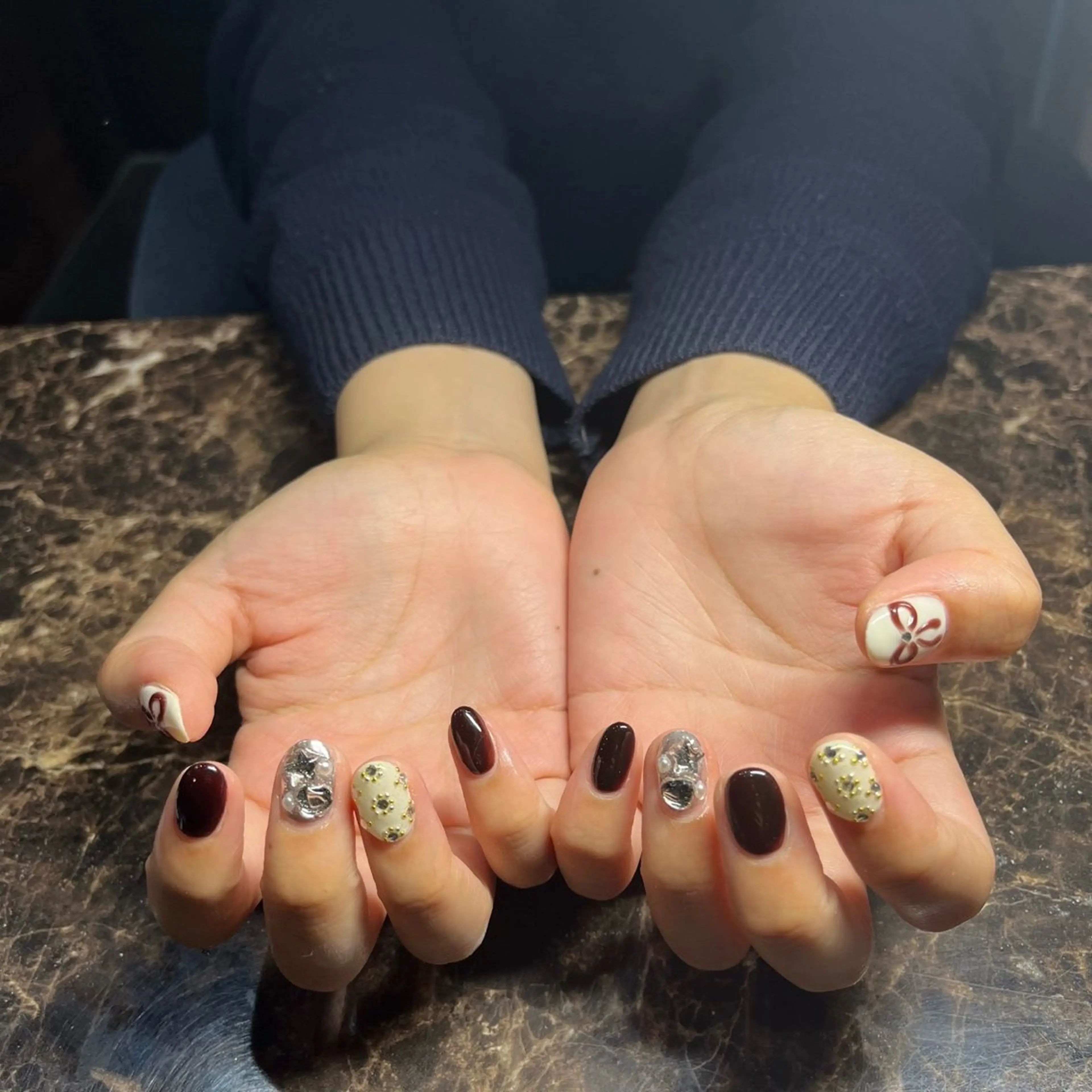 ネイル IROHA nail Ami🐊🎀のネイルデザイン