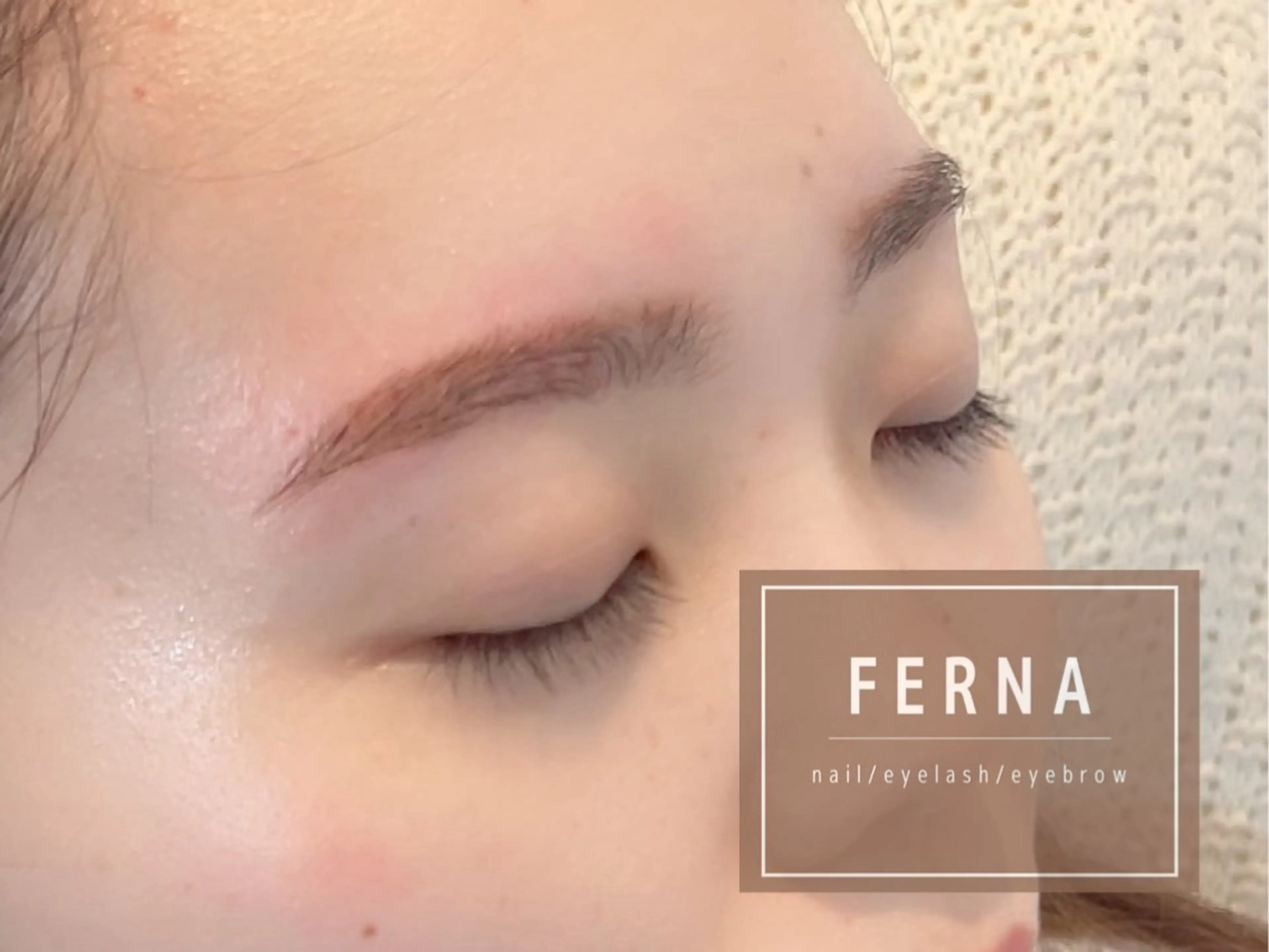 アイブロウ FERNA フェルナのネイルデザイン